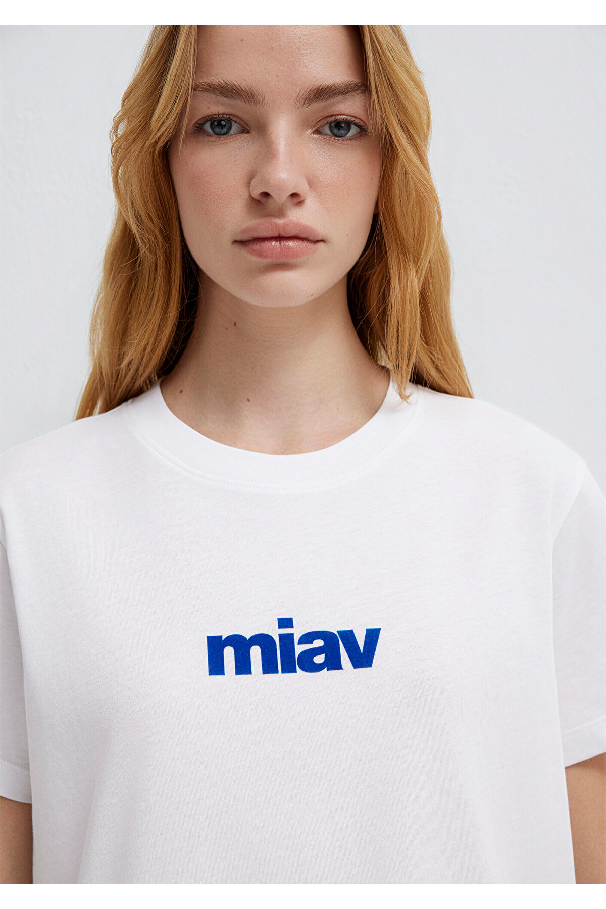 Miav Baskılı Beyaz Tişört Regular Fit / Normal Kesim 1610622-620