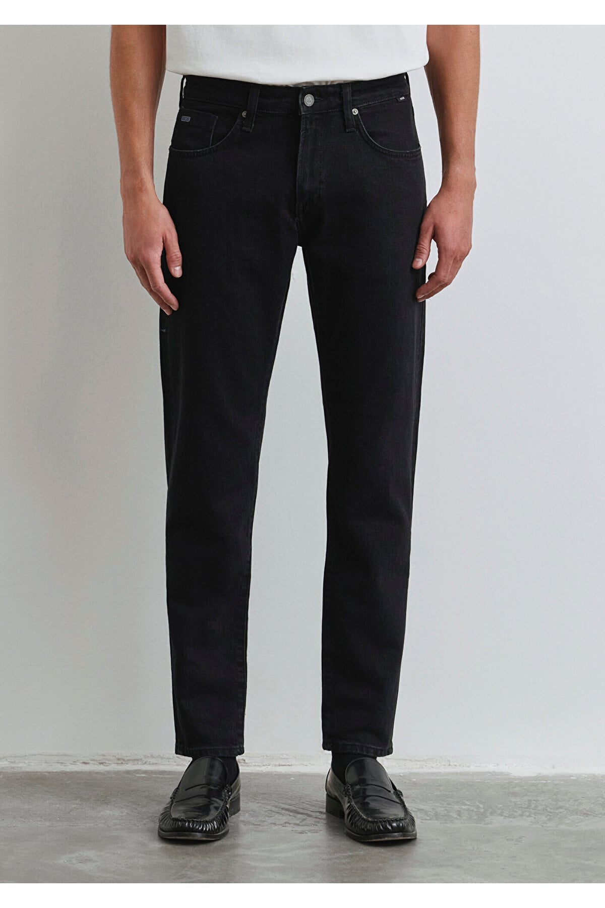 Milan Classic Denim Yıkamalı Siyah Jean Pantolon 0081090642