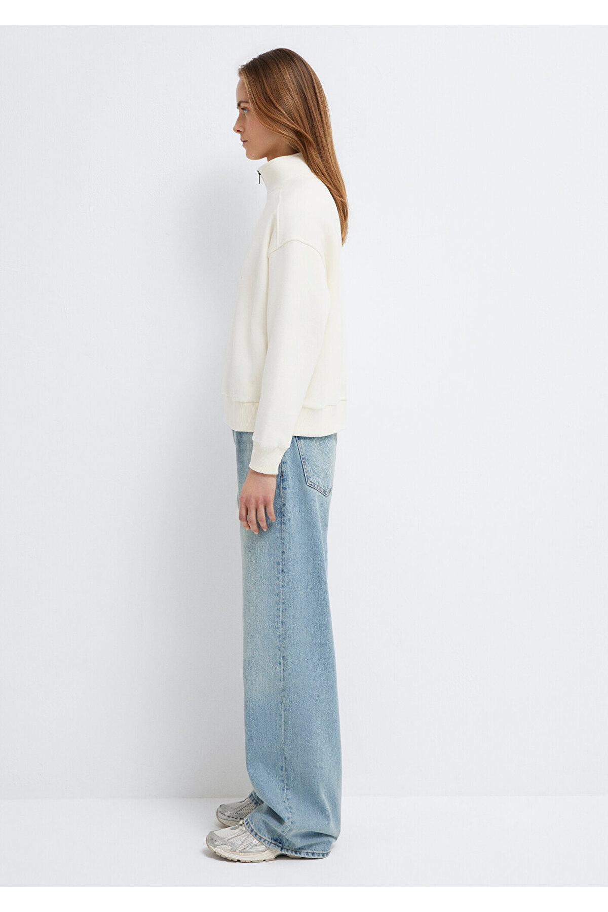 MVJNS Nakışlı Yarı Fermuarlı Ekru Sweatshirt 1S10533-89145