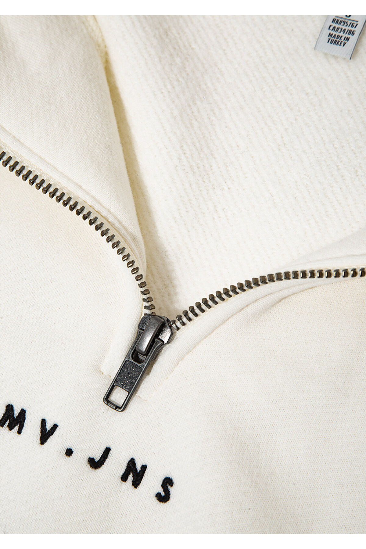 MVJNS Nakışlı Yarı Fermuarlı Ekru Sweatshirt 1S10533-89145