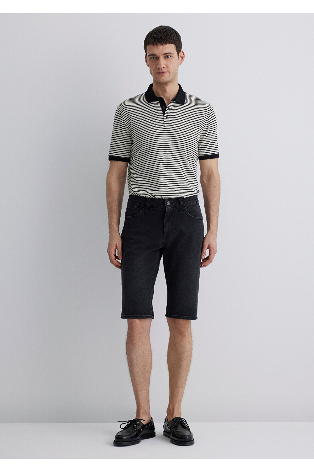 Nicholas Black Antrasit Jean Şort 0416081307