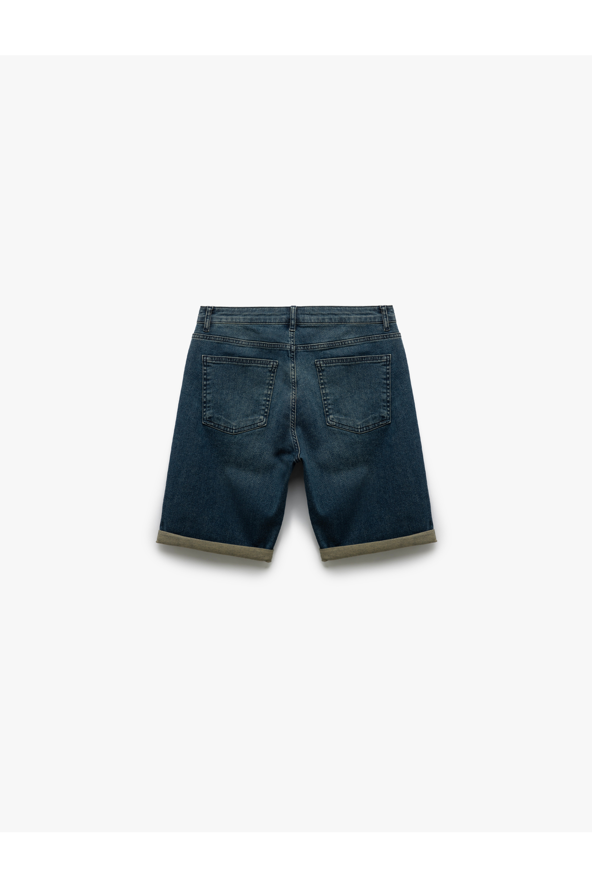 Normal Bel Pamuklu Katlamalı Paça Slim Fit Jean Şort