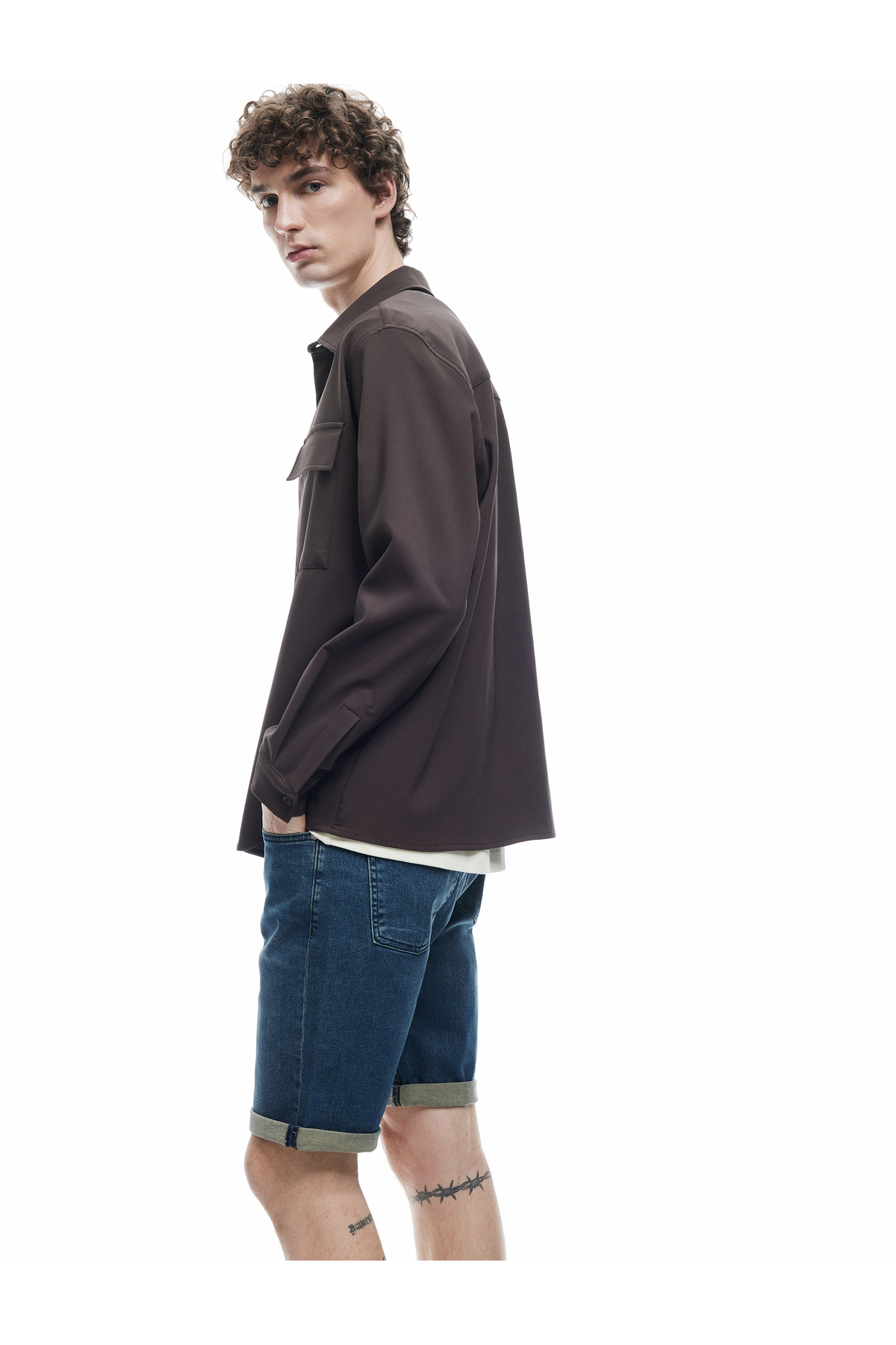 Normal Bel Pamuklu Katlamalı Paça Slim Fit Jean Şort