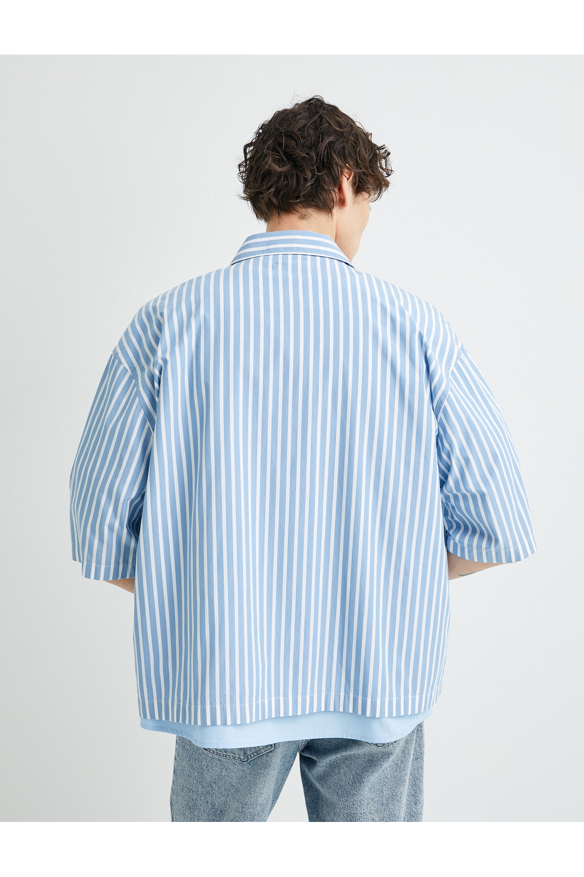 Oversize Gömlek Kısa Kollu Cep Detaylı Klasik Yaka Regular Fit