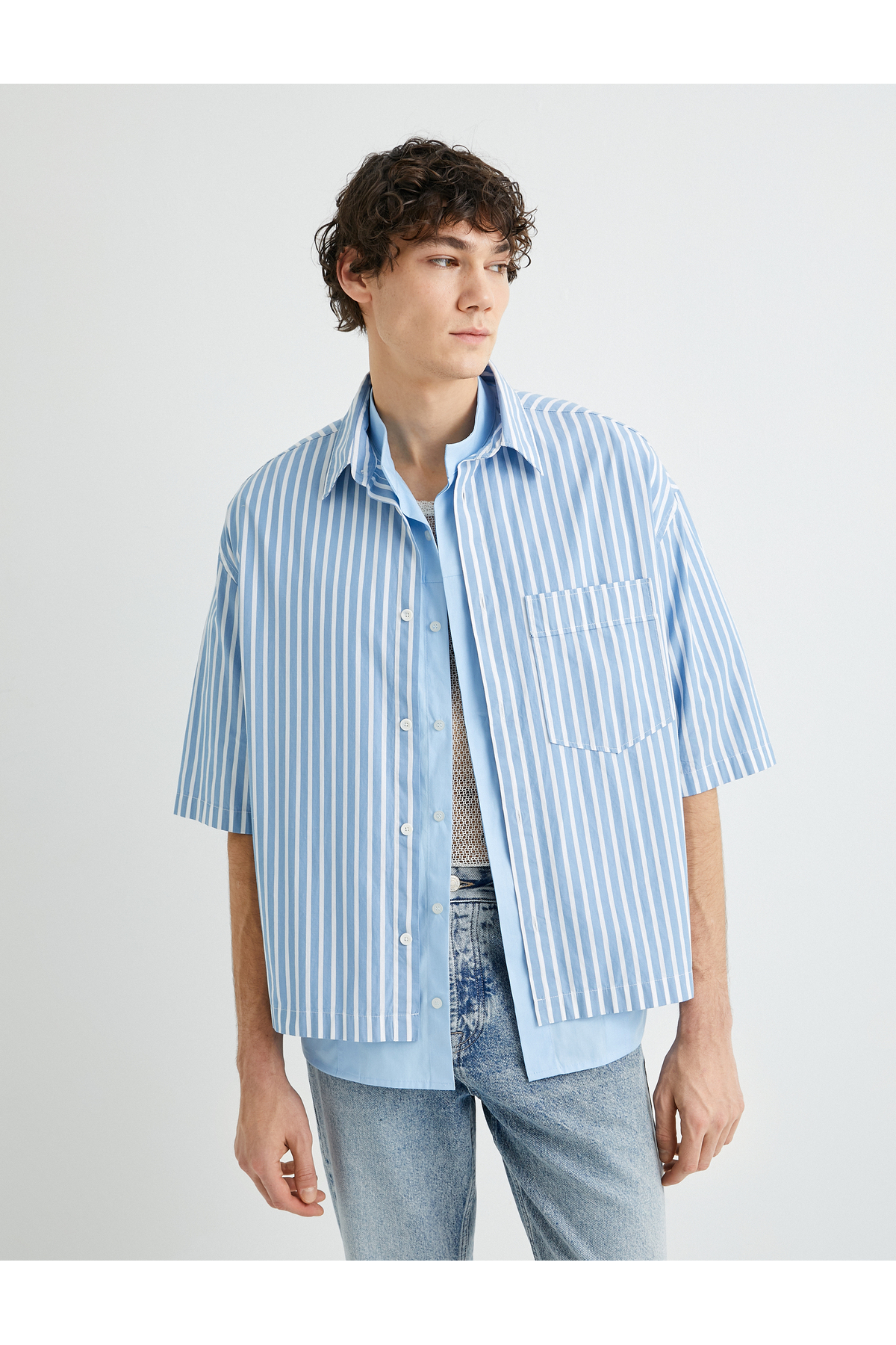 Oversize Gömlek Kısa Kollu Cep Detaylı Klasik Yaka Regular Fit