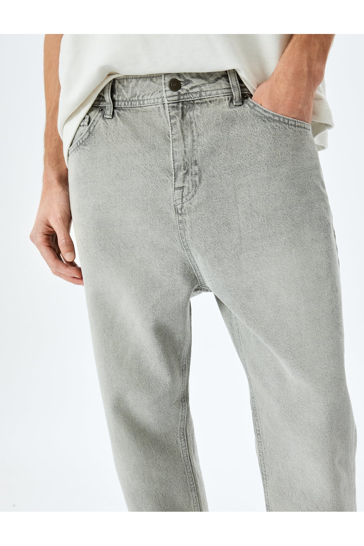 Pamuklu Cep Detaylı Loose Fit Jean Pantolon