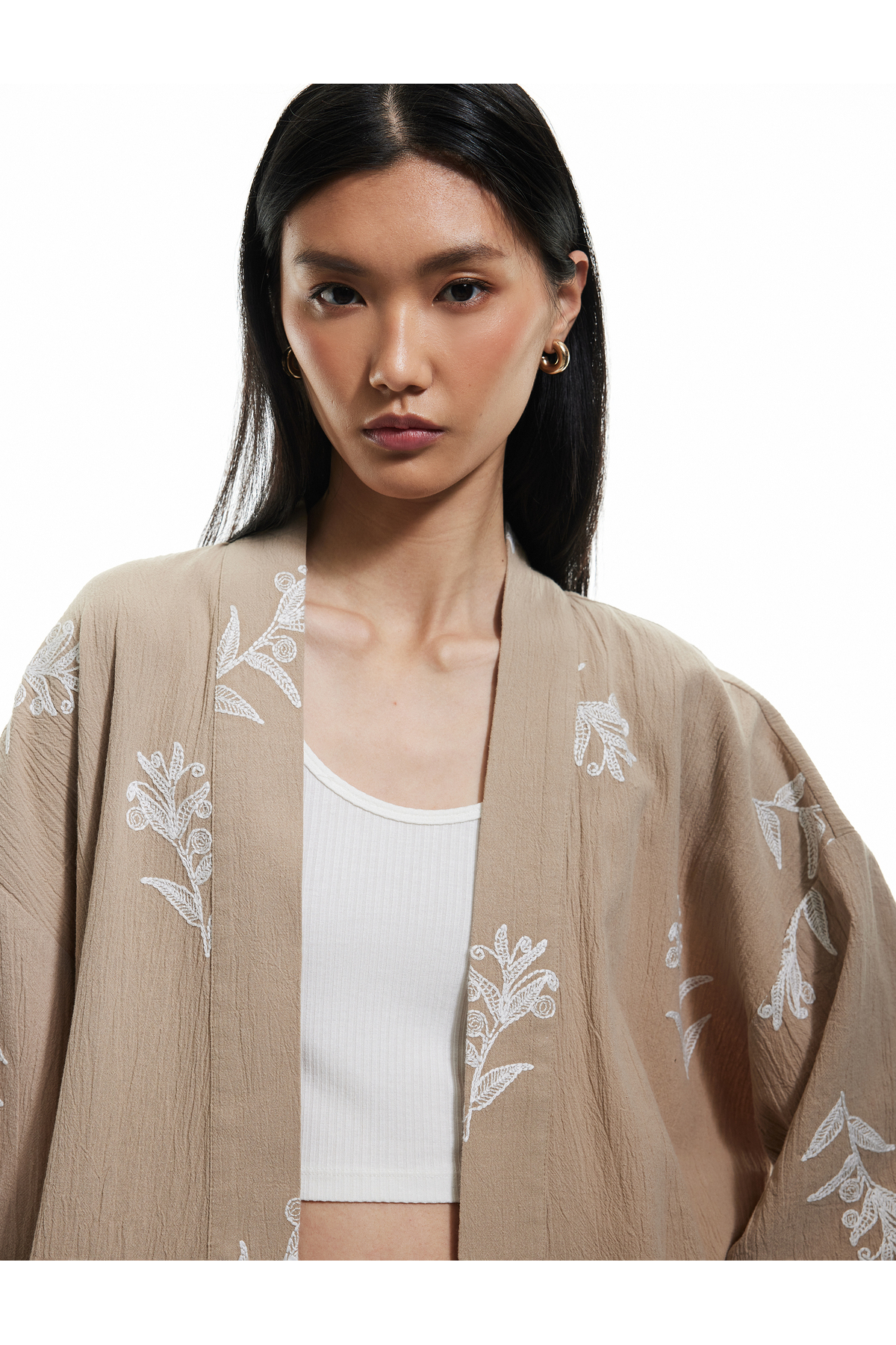 Pamuklu Geniş Kollu Nakışlı Çiçekli Uzun Kimono