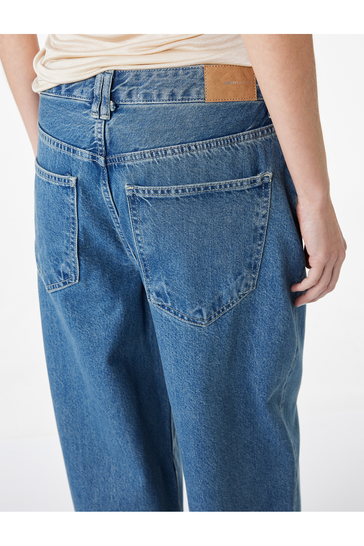 Pamuklu Rahat Kalıp Normal Paça Balon Denim Pantolon -Balloon Jean