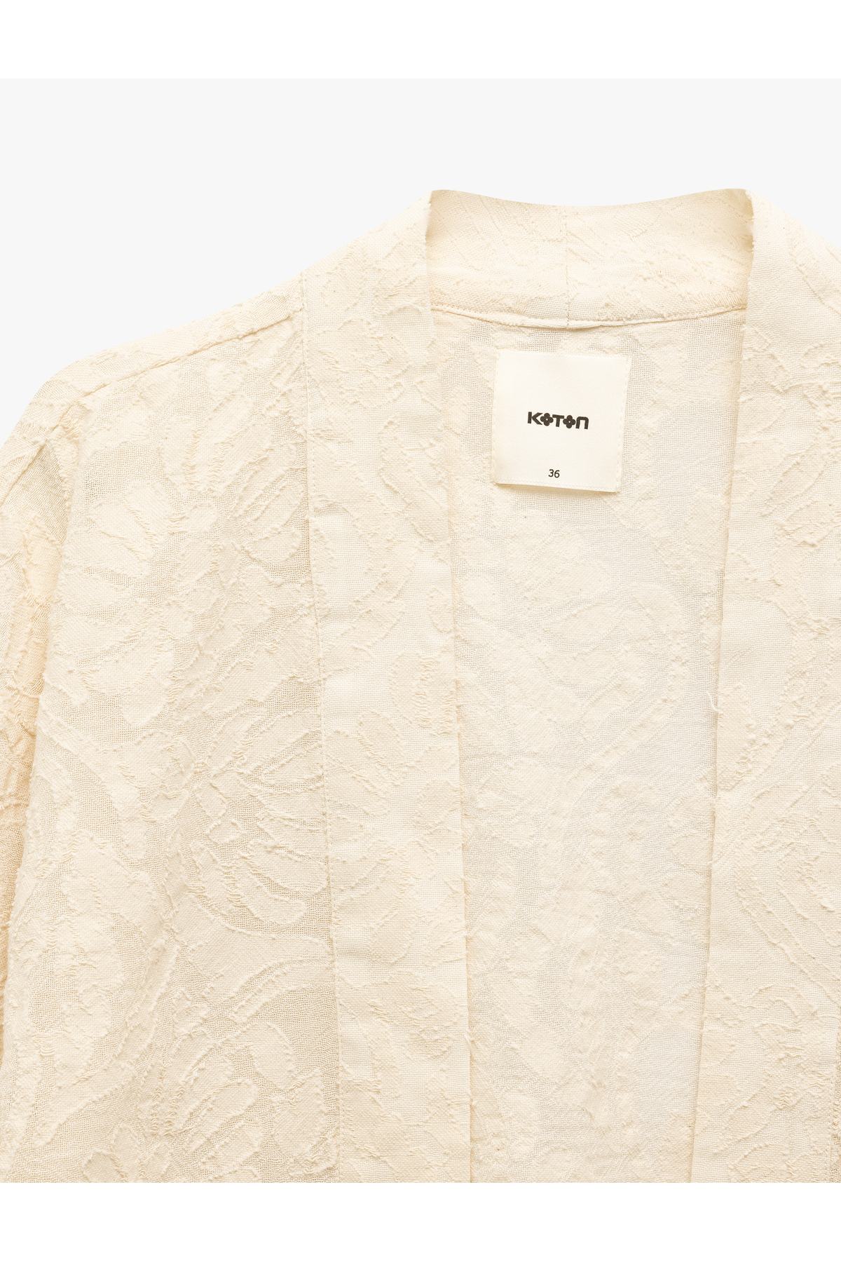 Pamuklu Uzun Geniş Kollu Floral Dokulu Nakışlı Kısa Kimono Ceket