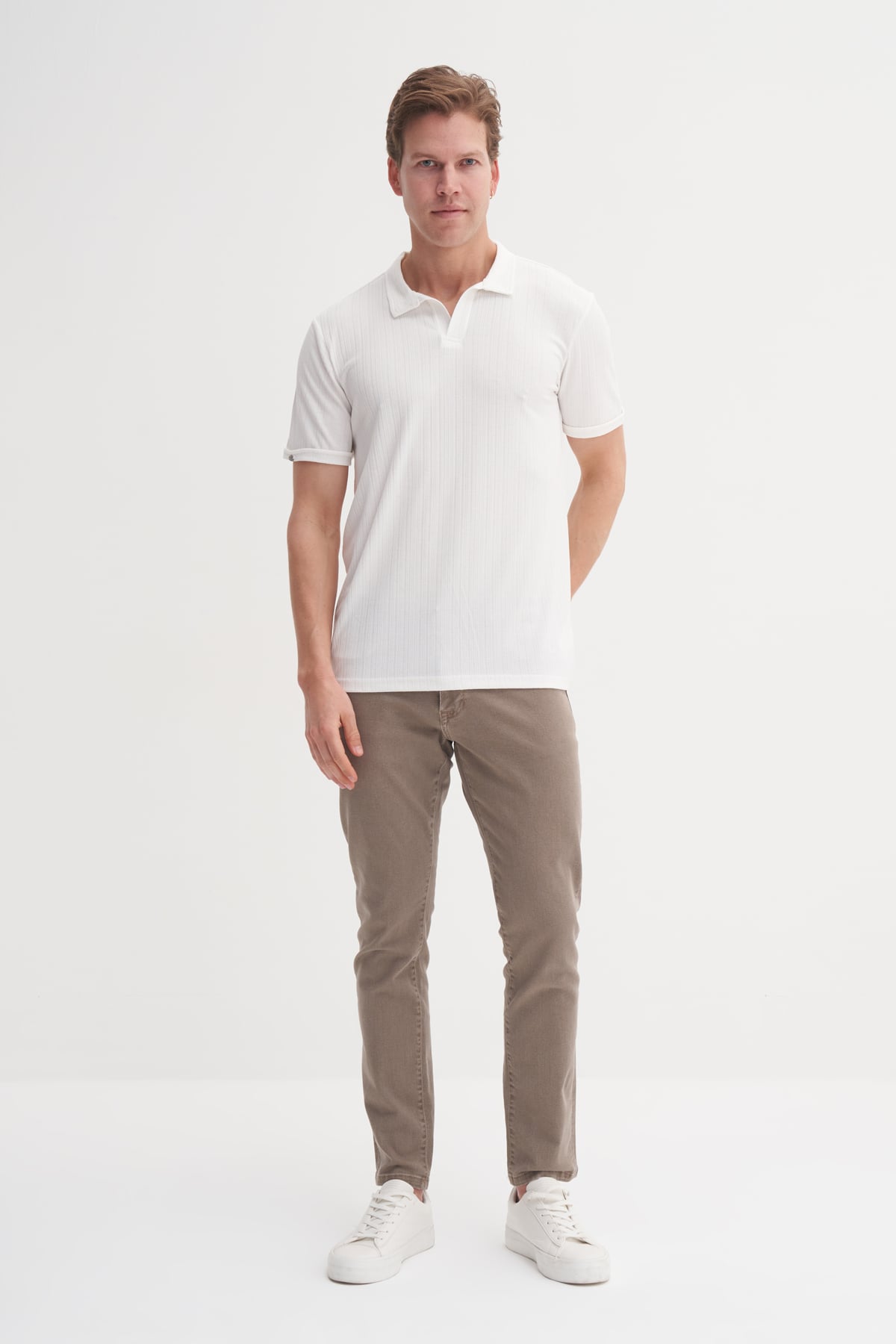 Polo Yaka Regular Fit Örme Dokulu Tişört