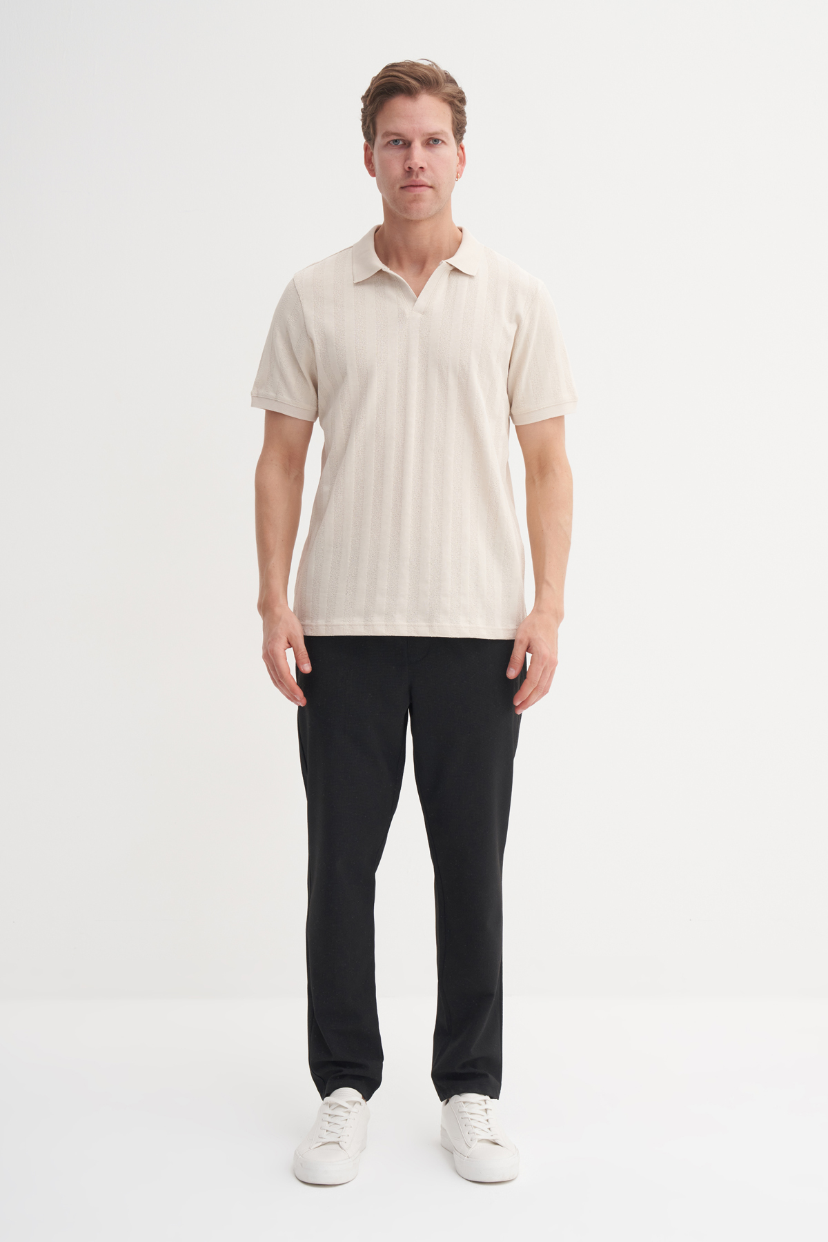 Polo Yaka Regular Fit Pamuklu Dokulu Tişört
