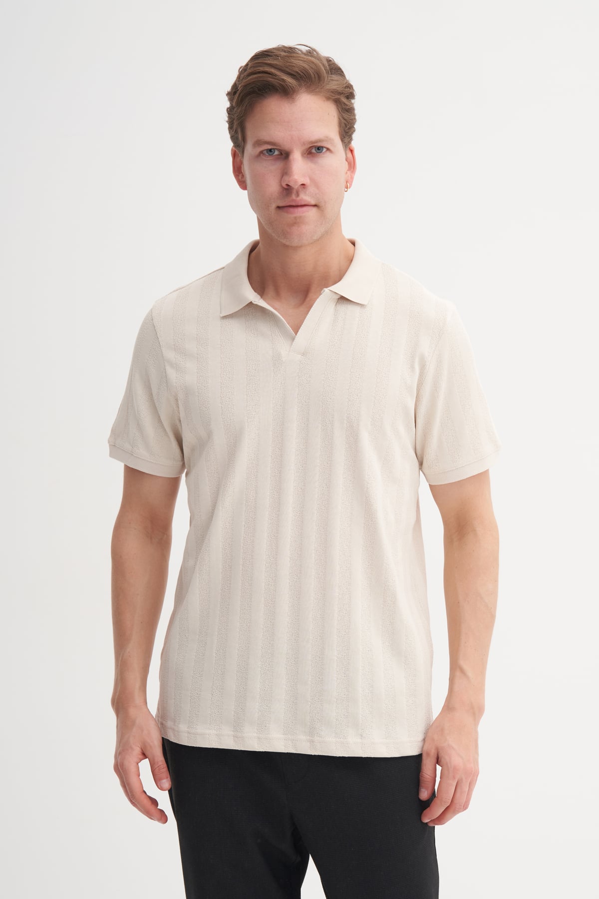 Polo Yaka Regular Fit Pamuklu Dokulu Tişört