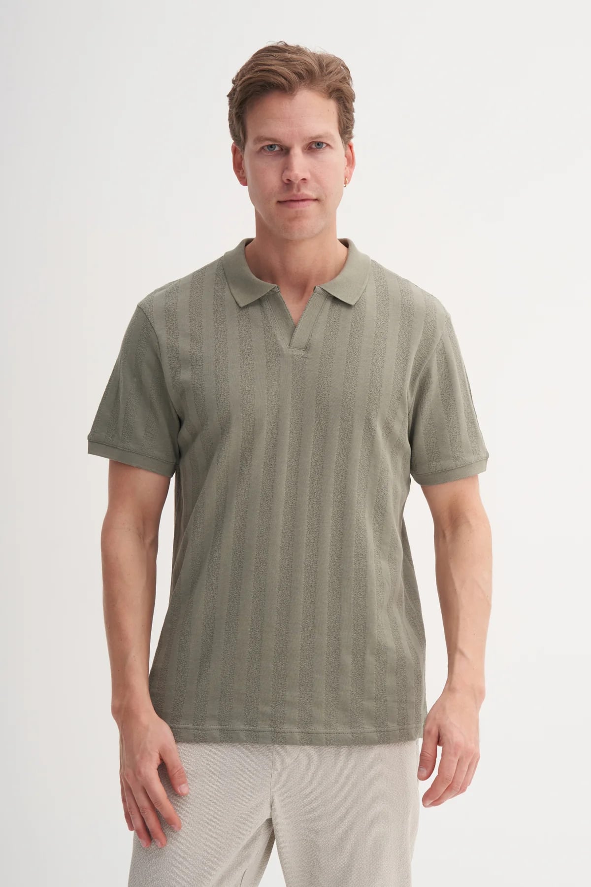 Polo Yaka Regular Fit Pamuklu Dokulu Tişört