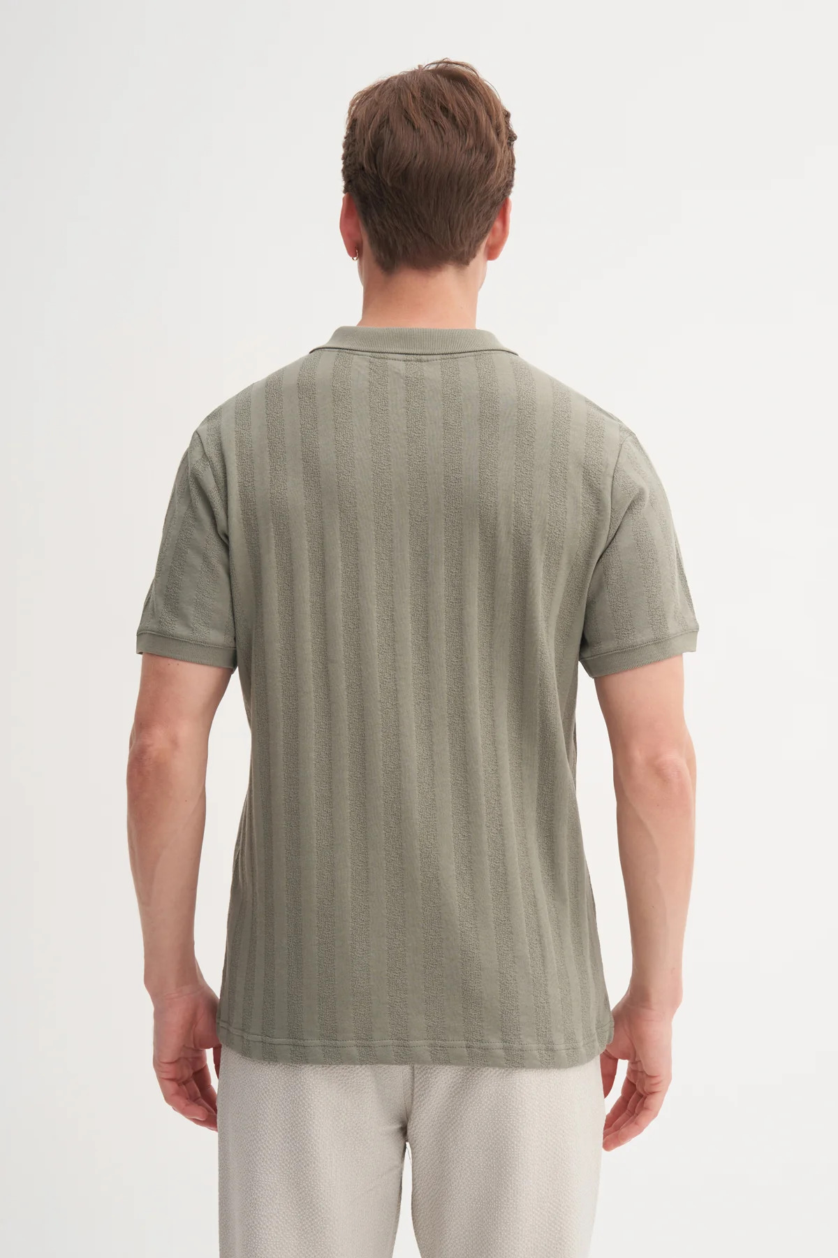 Polo Yaka Regular Fit Pamuklu Dokulu Tişört