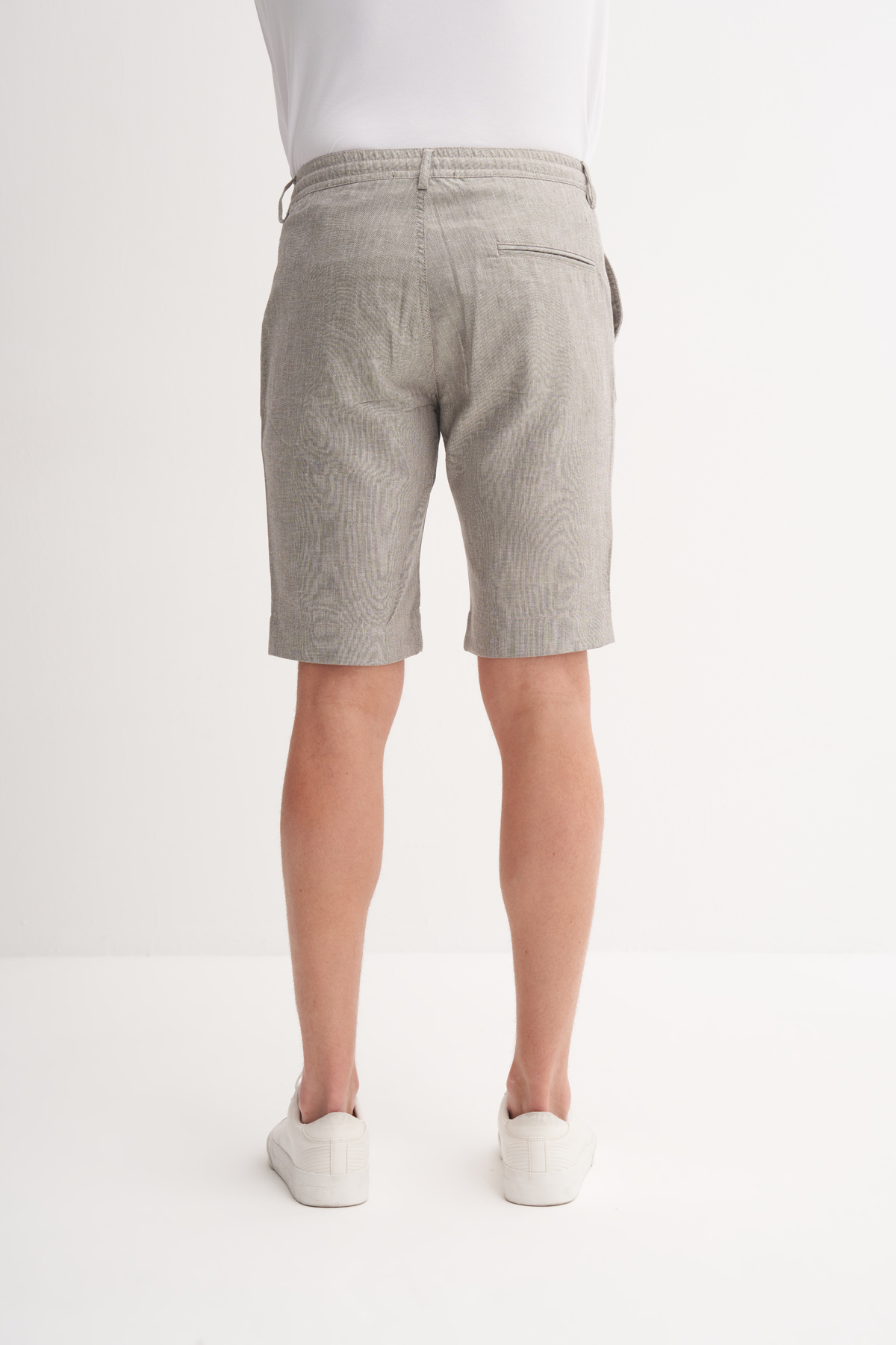 Regular Fit Düz Paça Bermuda Şort