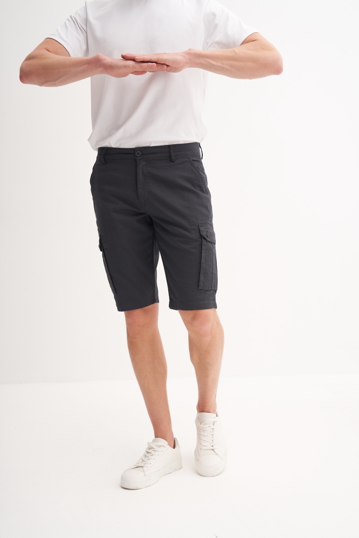 Regular Fit Kargo Bermuda Şort