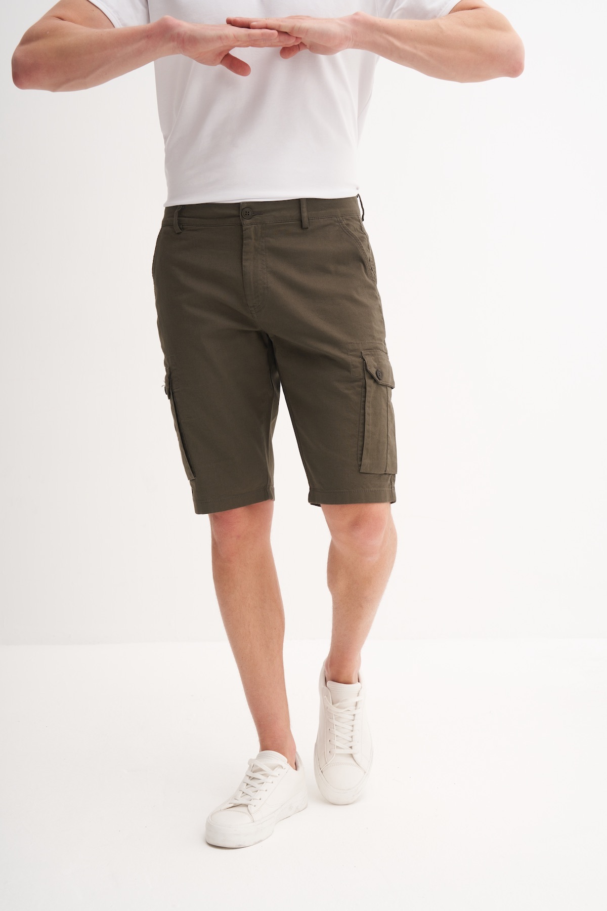 Regular Fit Kargo Bermuda Şort