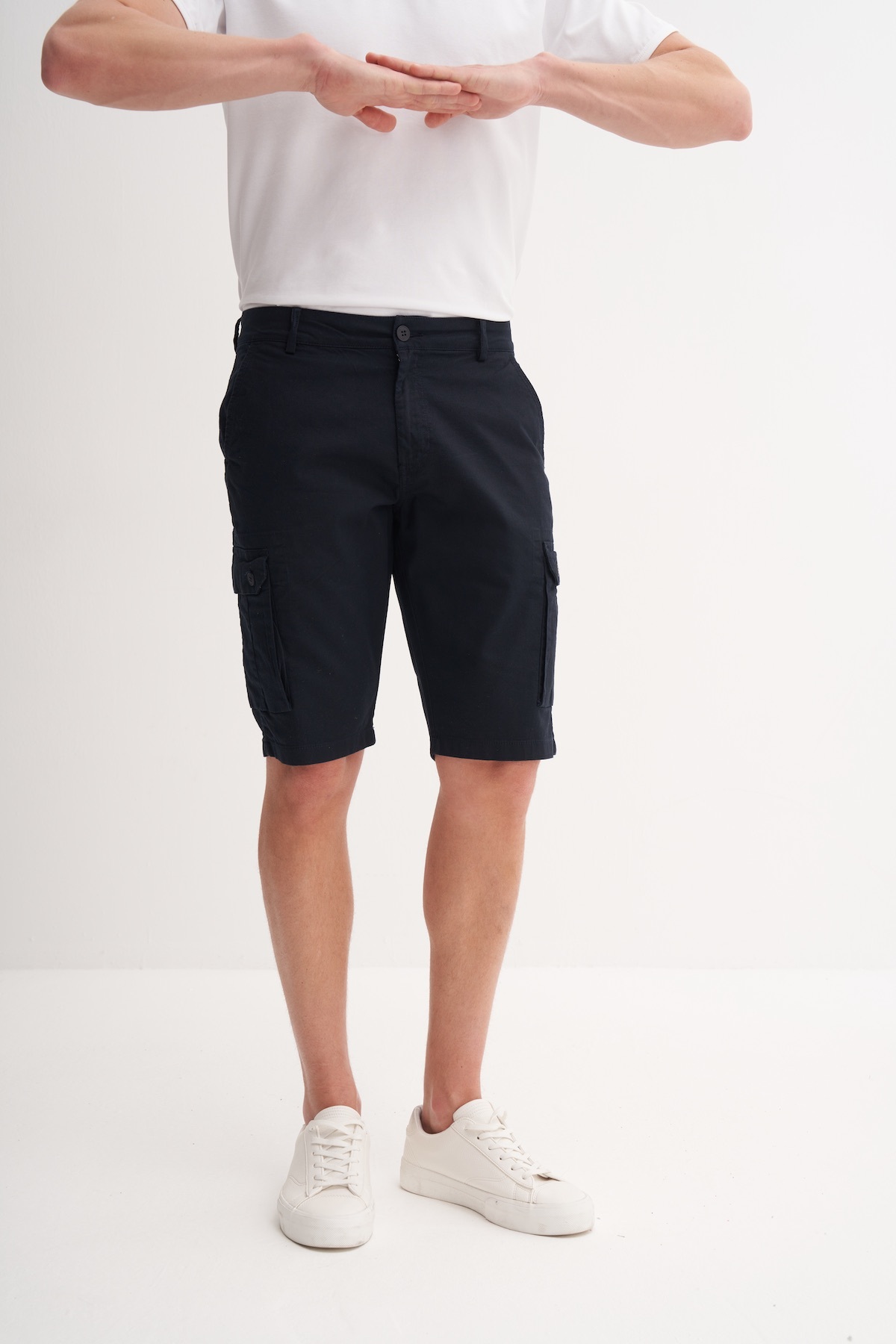 Regular Fit Kargo Bermuda Şort