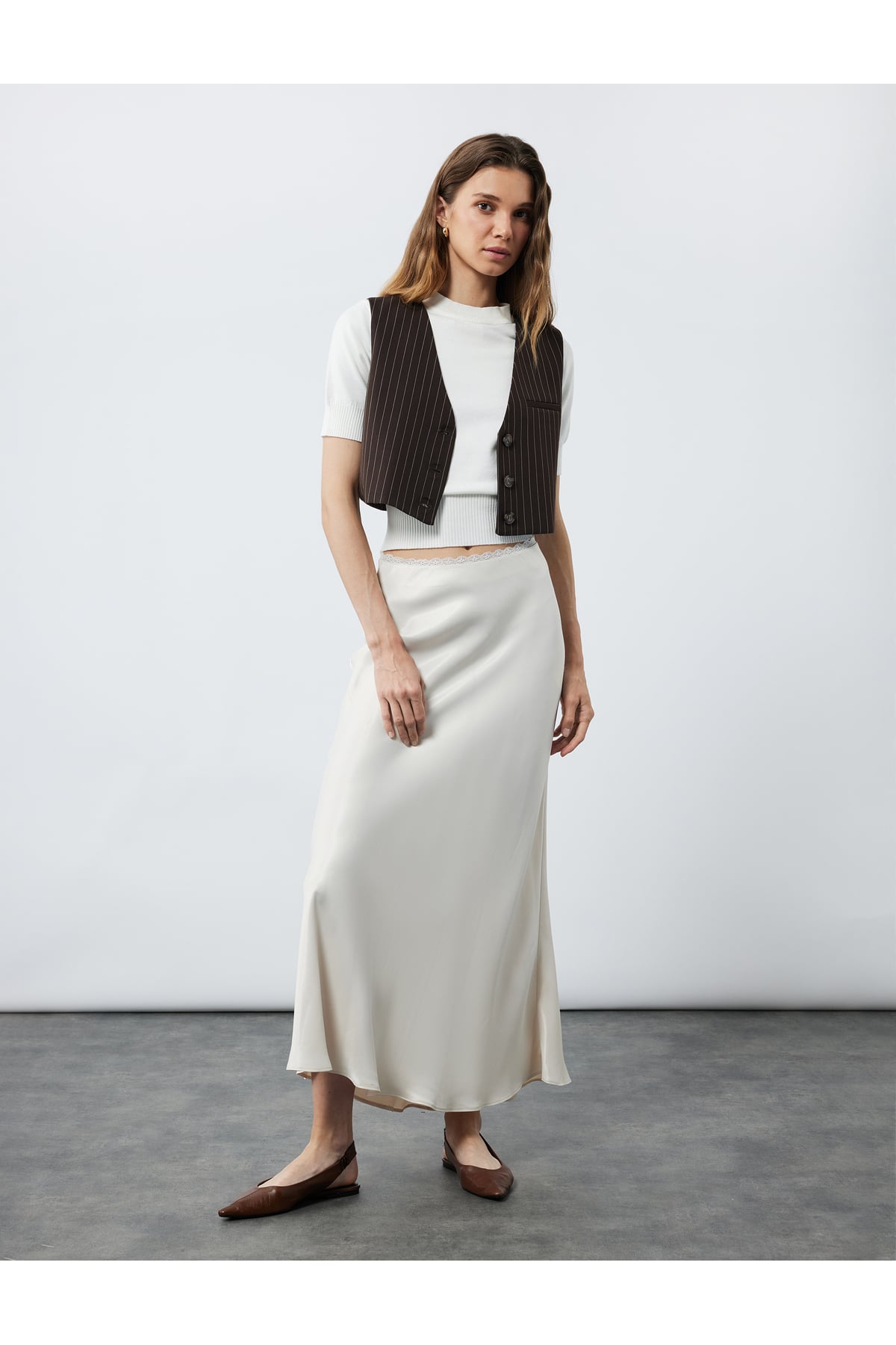 Regular Fit Midi Boy Balık Kesim Saten Etek