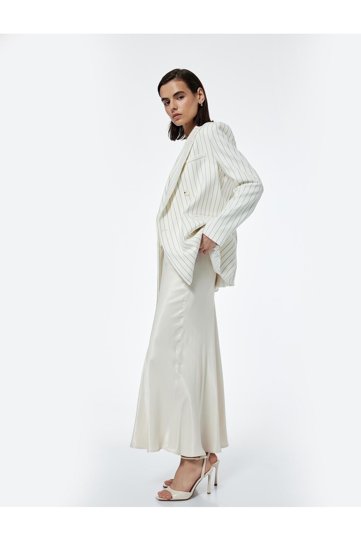 Regular Fit Midi Boy Balık Kesim Saten Etek