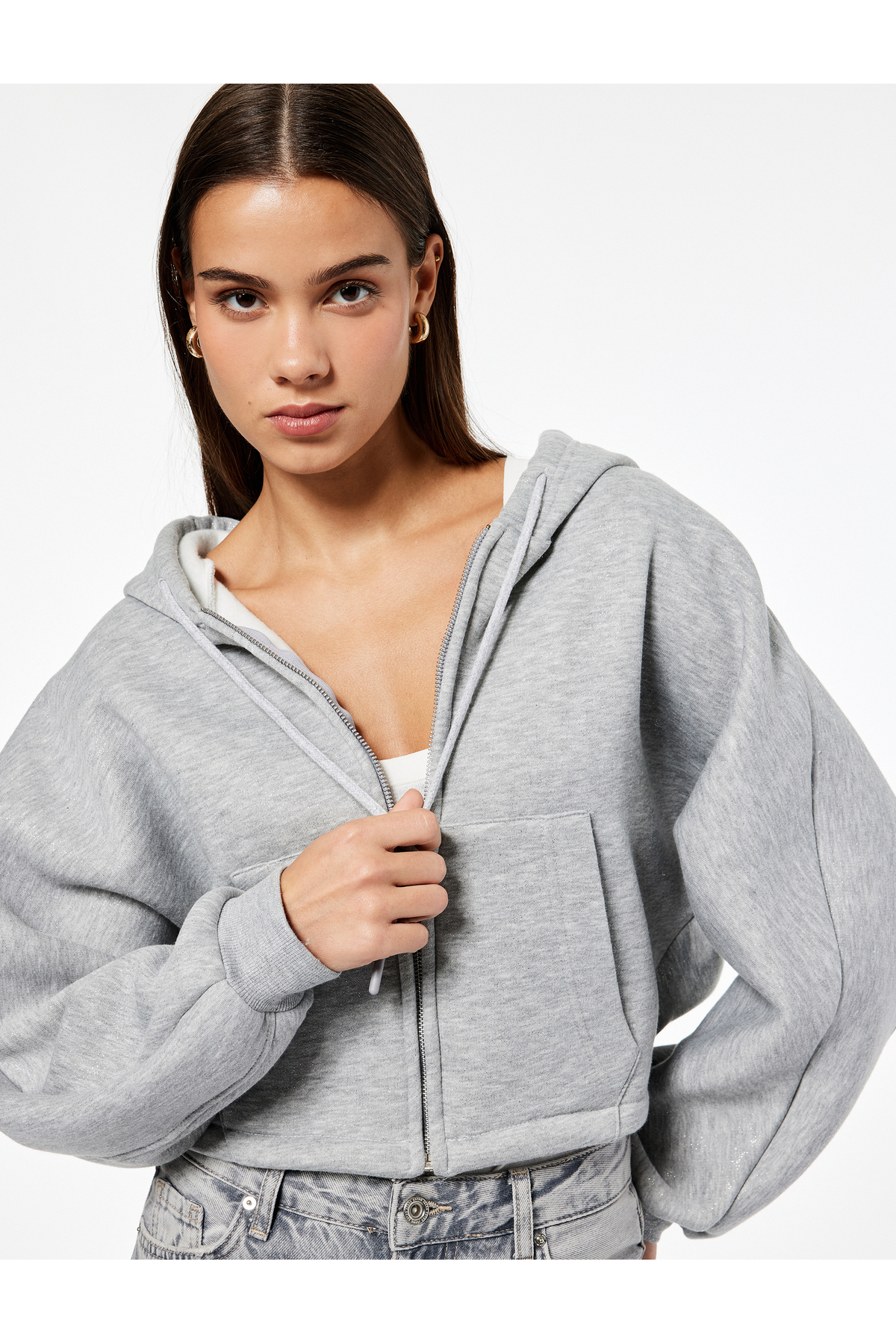 Şardonlu Kapüşonlu Baskılı Simli Cep Detaylı Fermuarlı Sweatshirt