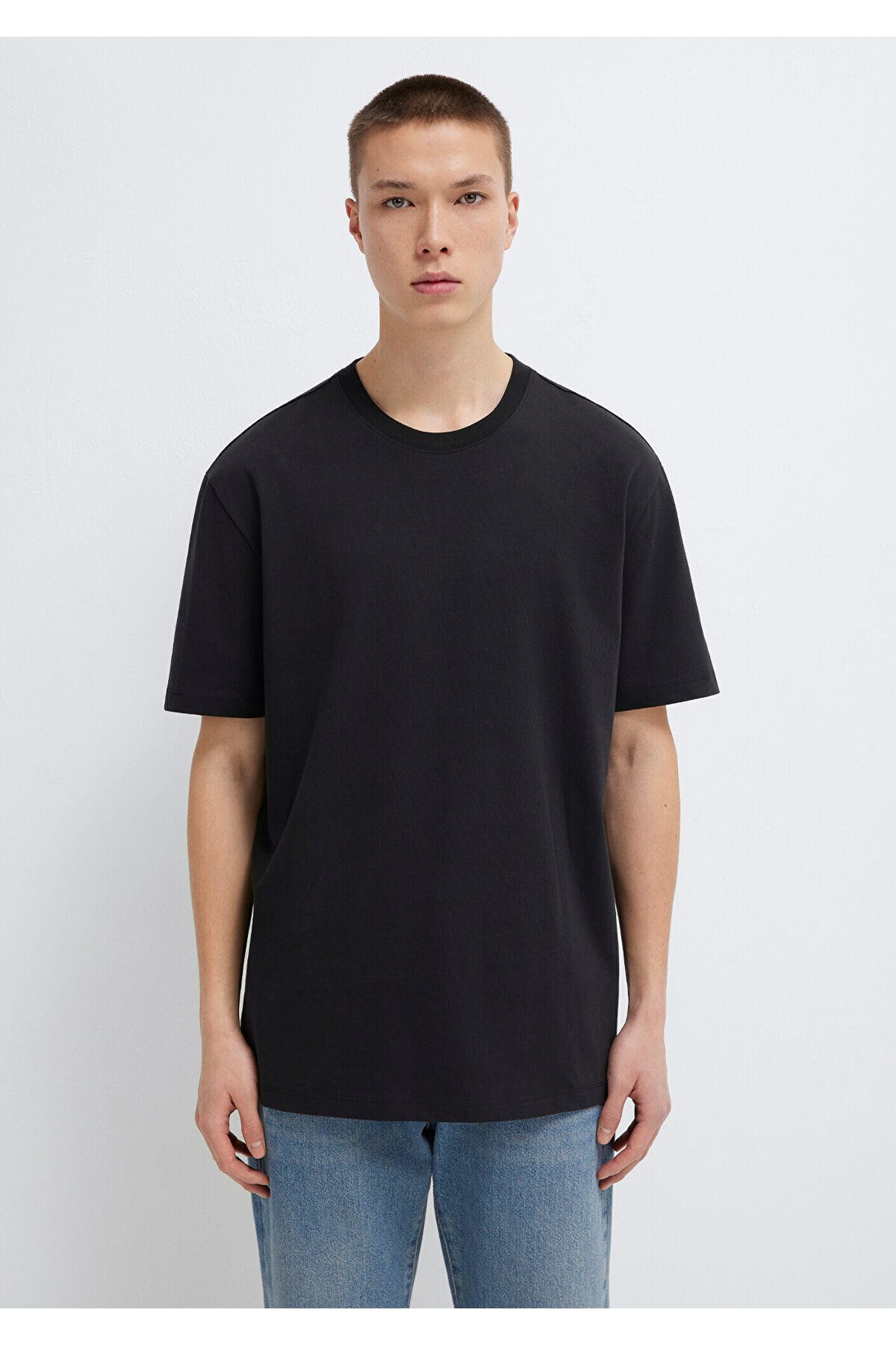 Siyah Basic Tişört Loose Fit / Bol Rahat Kesim 066249-900