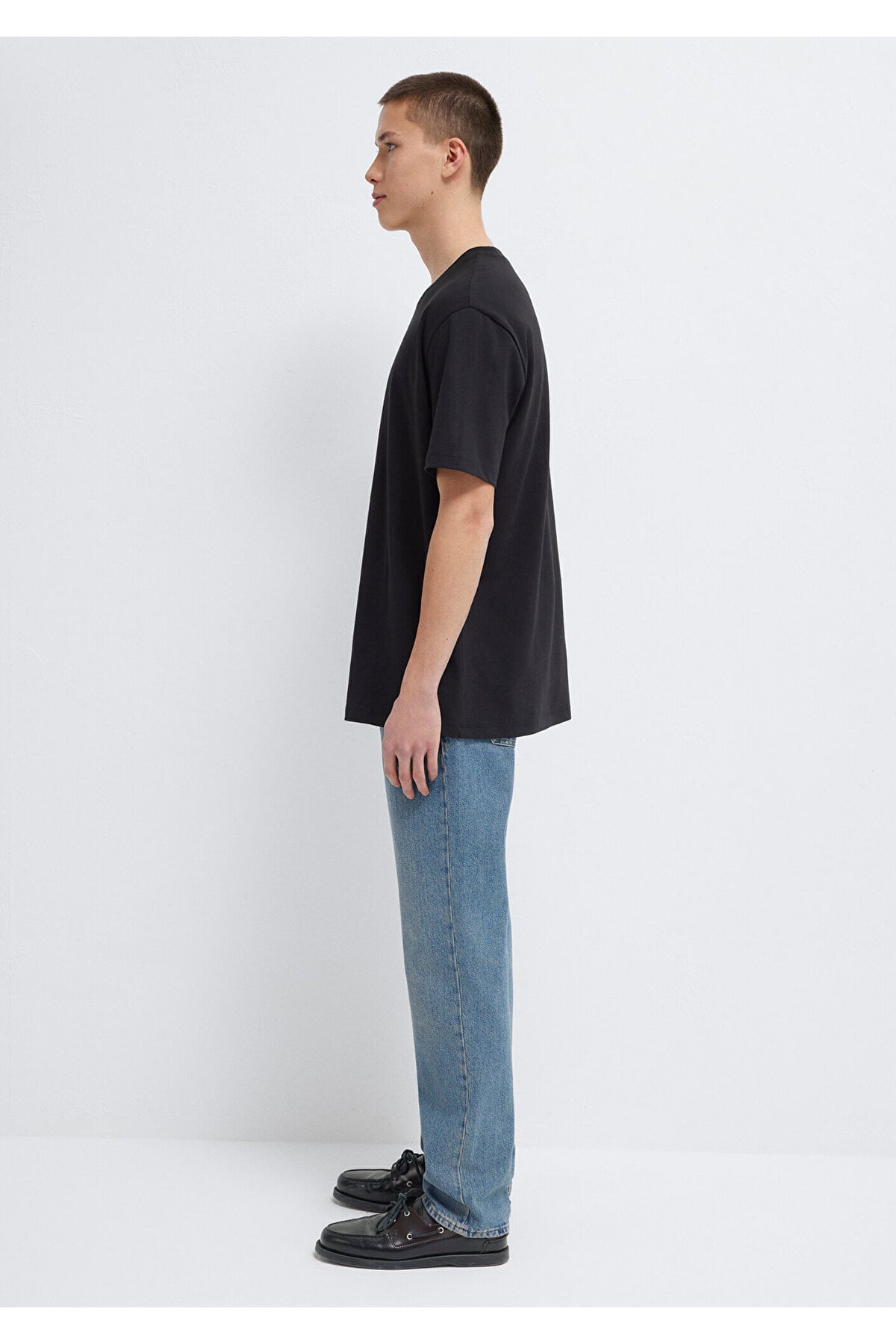 Siyah Basic Tişört Loose Fit / Bol Rahat Kesim 066249-900