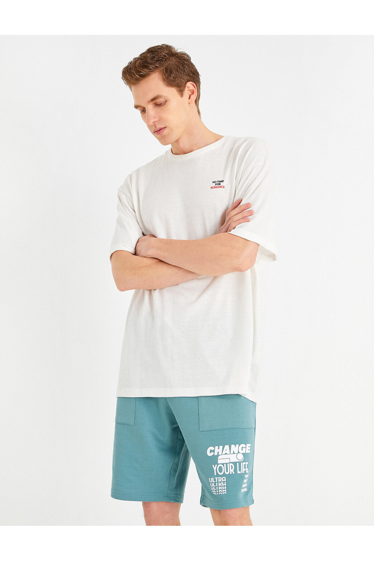 Slim Fit Baskılı Şort