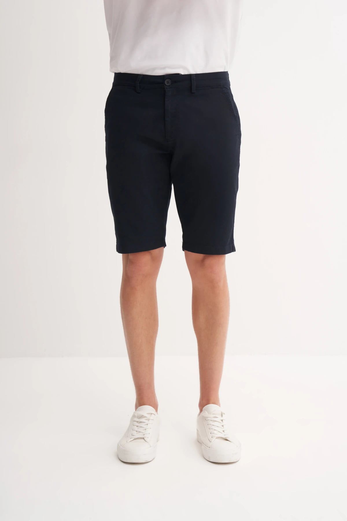 Slim Fit Bermuda Kısa Dar Paça Şort 6015