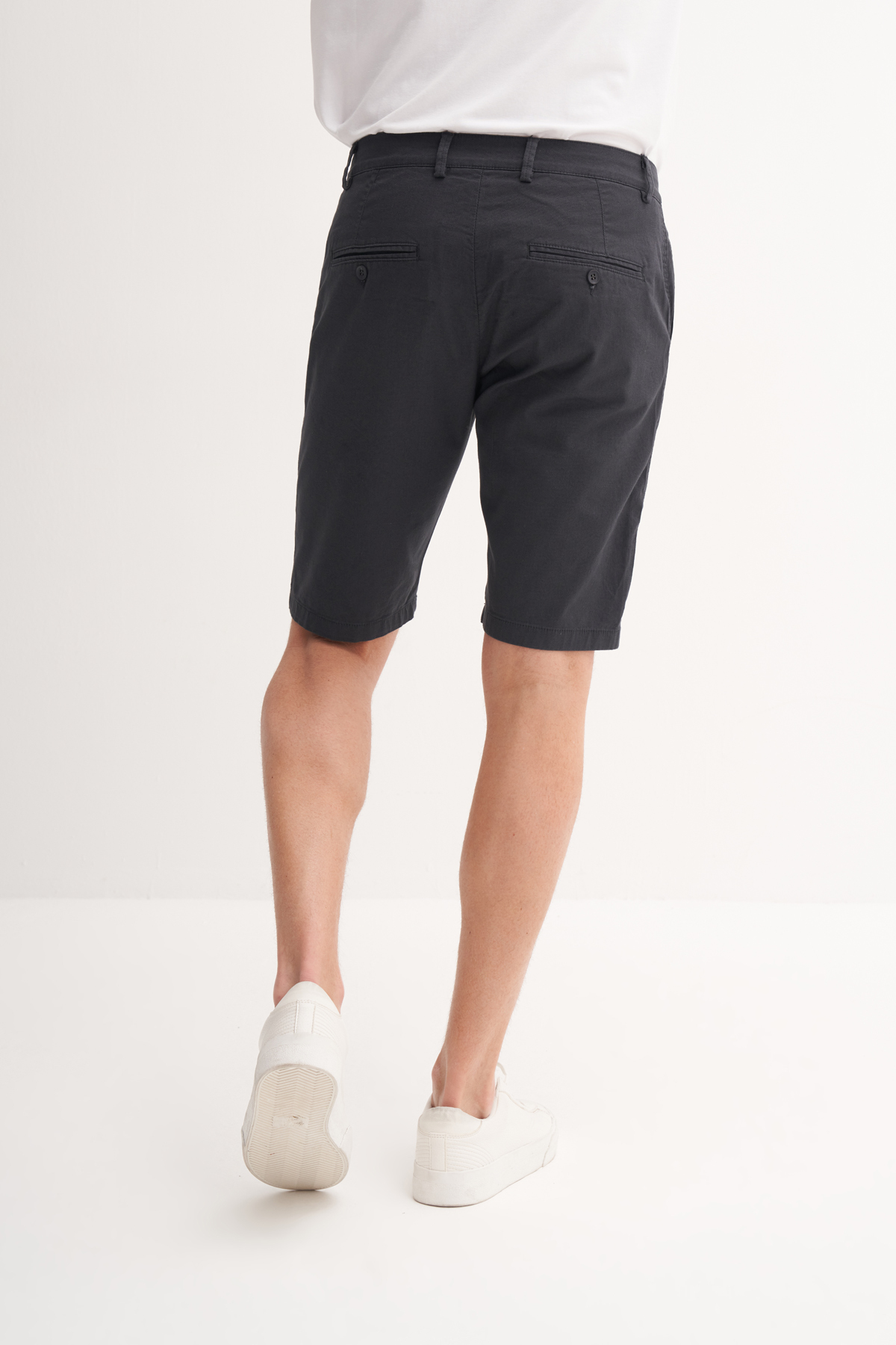 Slim Fit Bermuda Kısa Dar Paça Şort