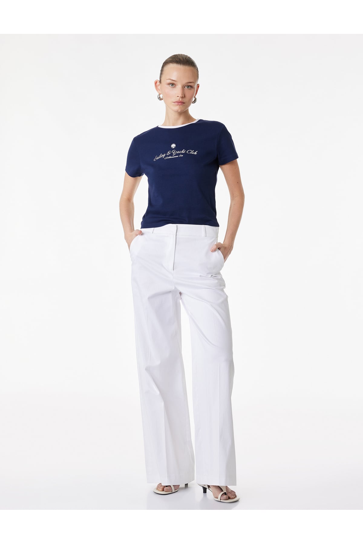 Slim Fit Bisiklet Yaka Kısa Kollu Pamuklu Baskılı Tişört
