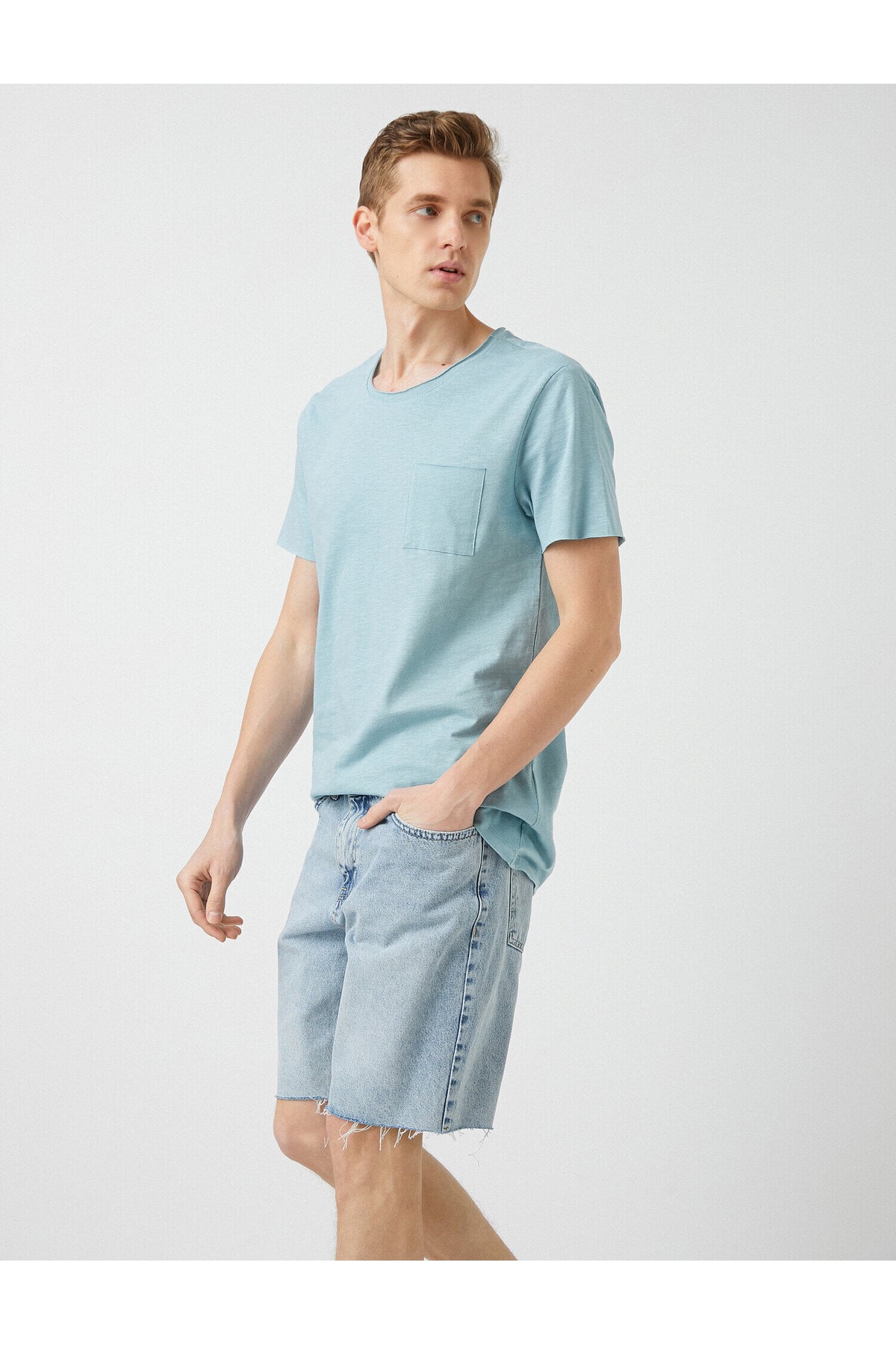 Slim Fit Cepli Basic Tişört