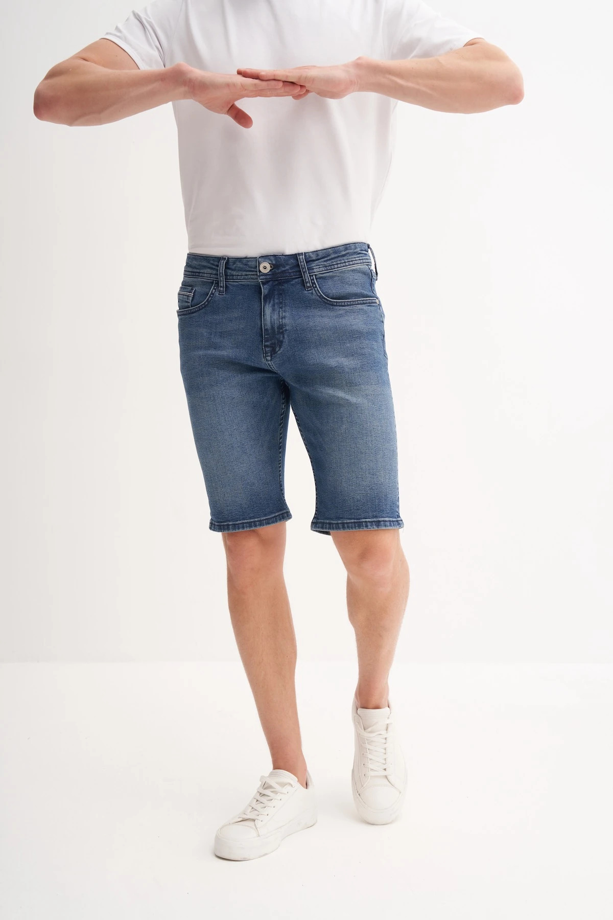 Slim Fit Dar Paça Denim Bermuda Şort