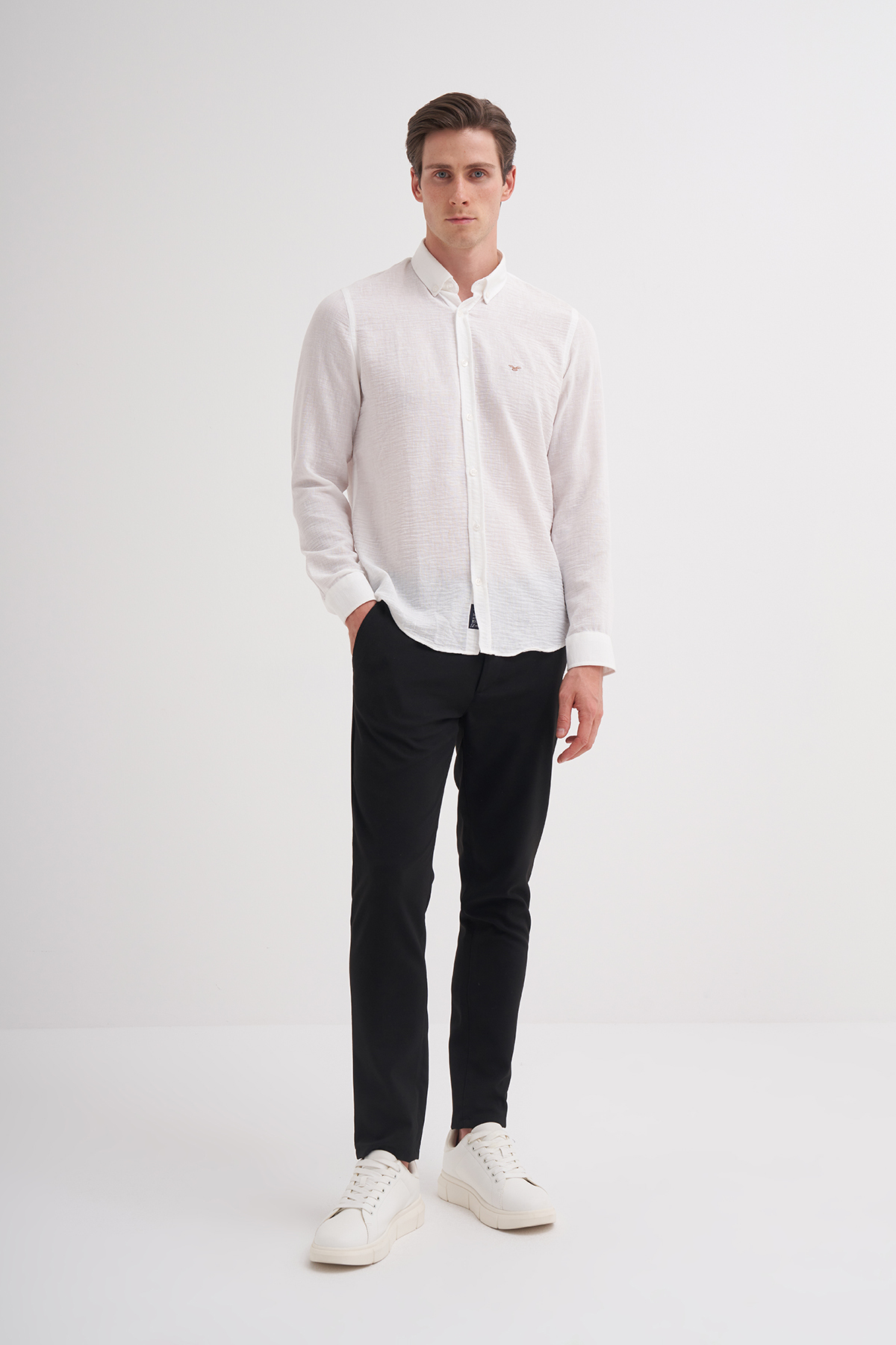 Slim Fit Dokuma Uzun Kol Gömlek