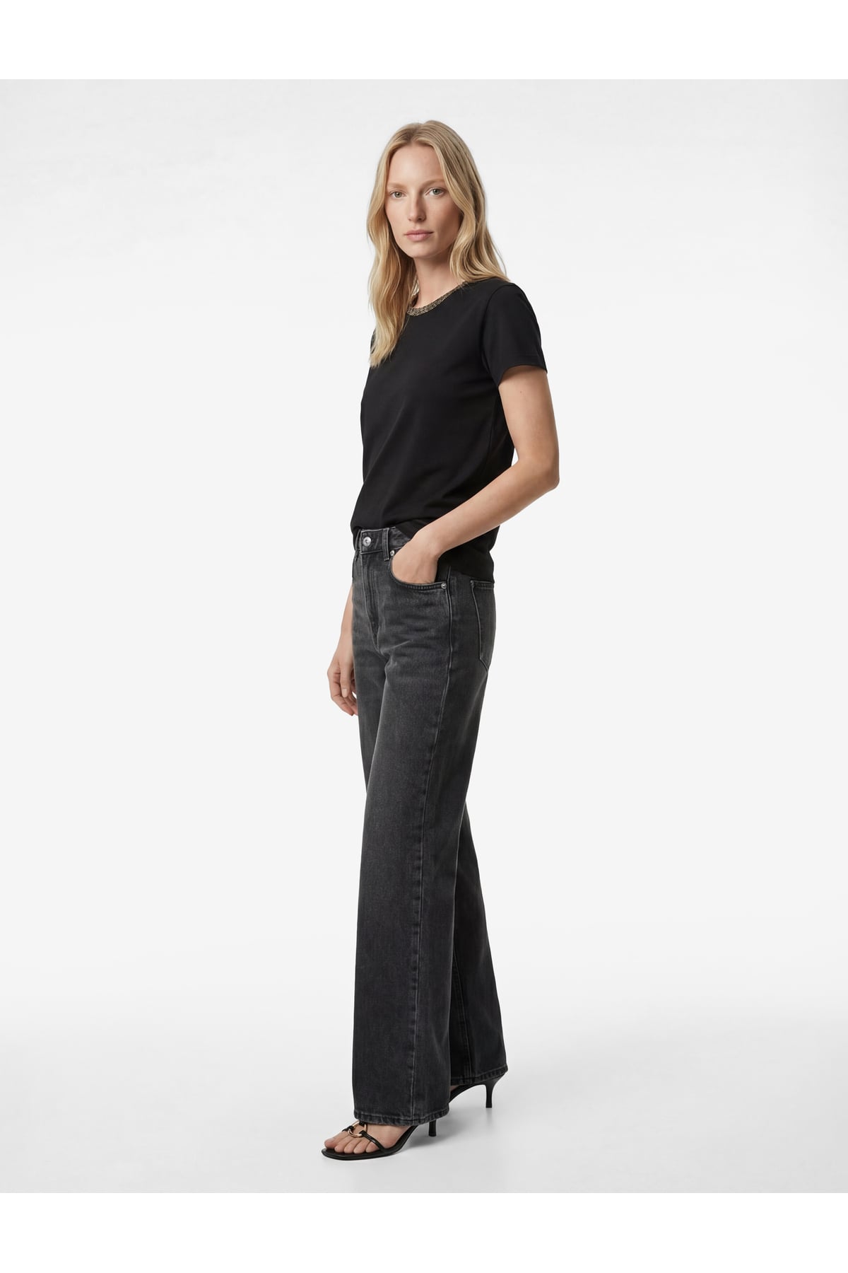 Slim Fit Kısa Kollu Bisiklet Yaka Pamuklu Tişört