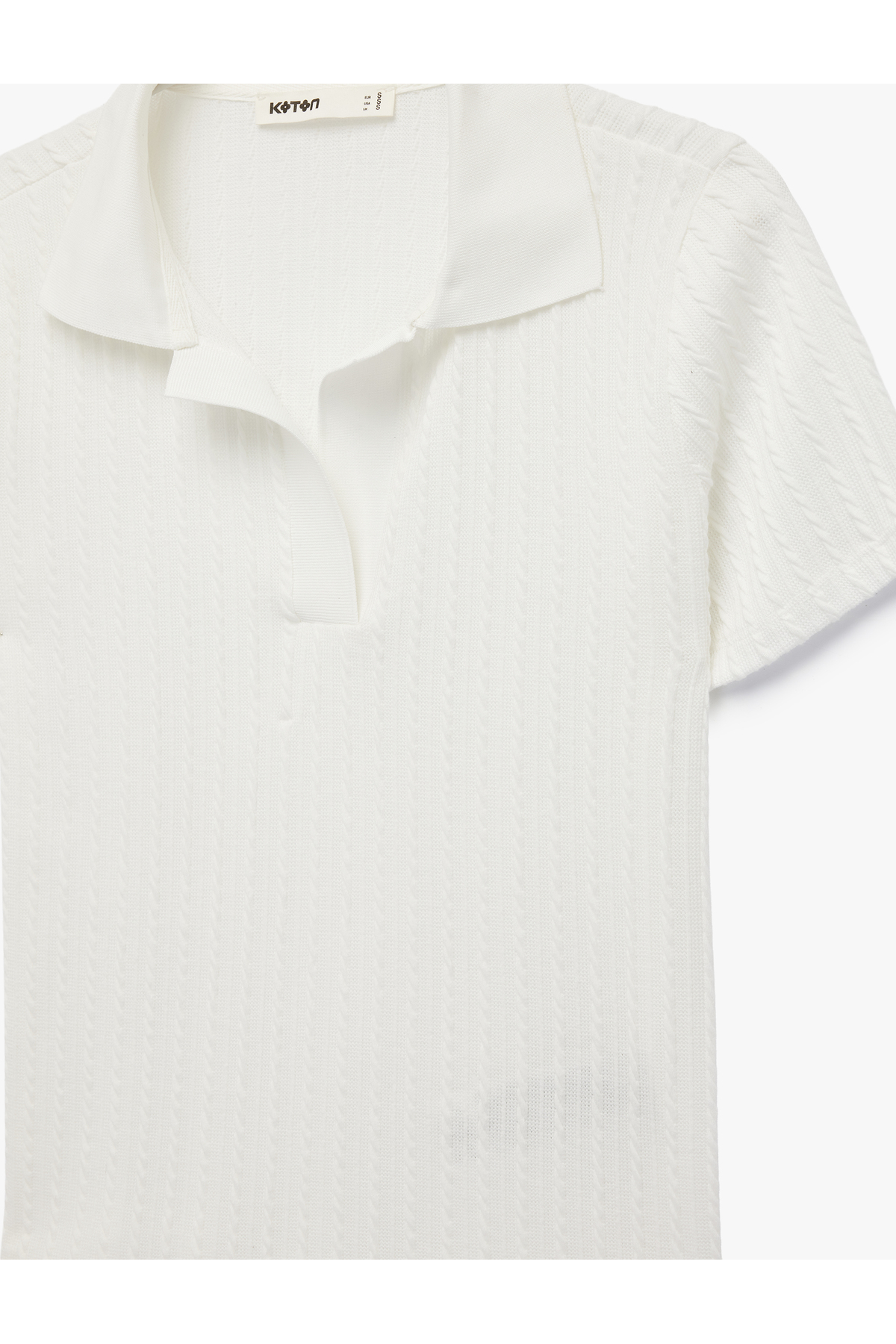 Slim Fit Kısa Kollu Dokulu Polo Yaka Tişört