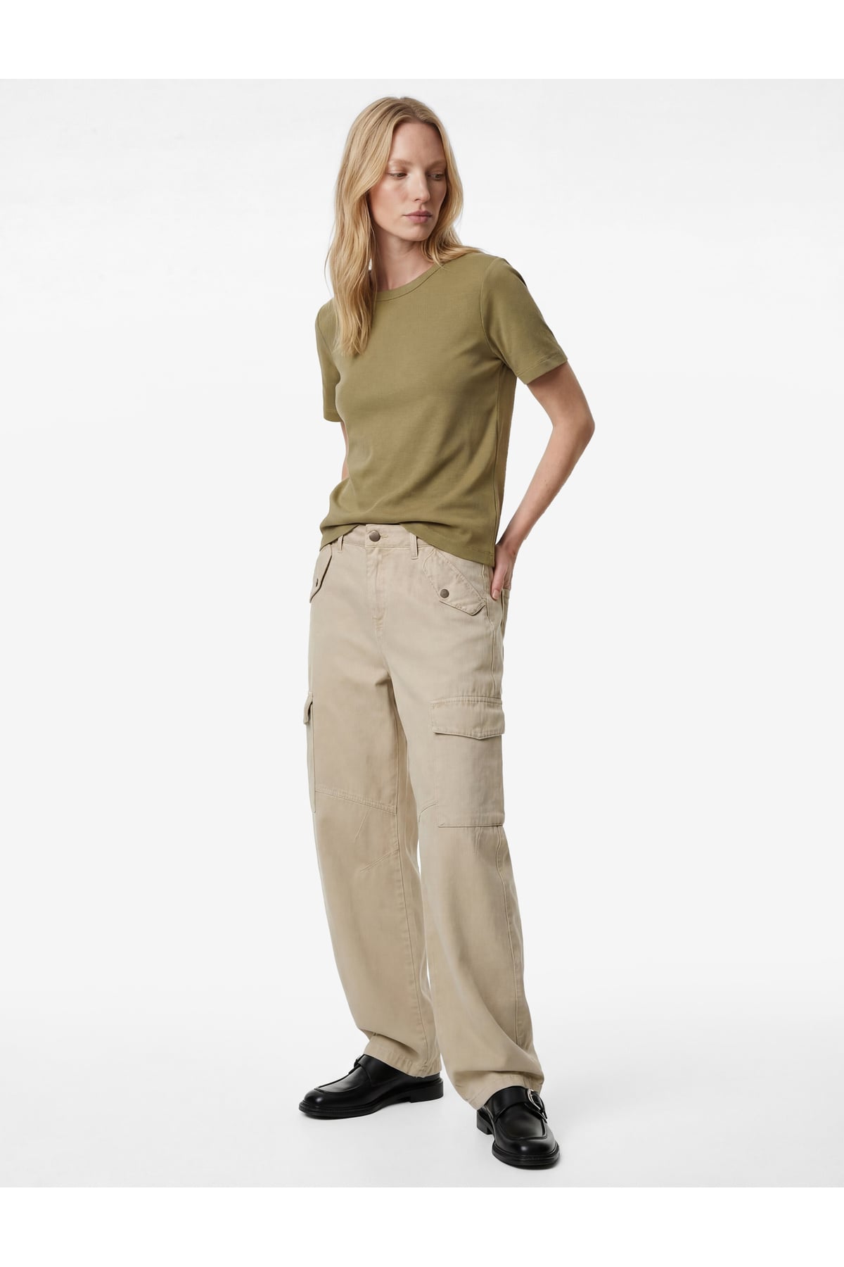 Slim Fit Pamuklu Kısa Kollu Bisiklet Yaka Basic Tişört