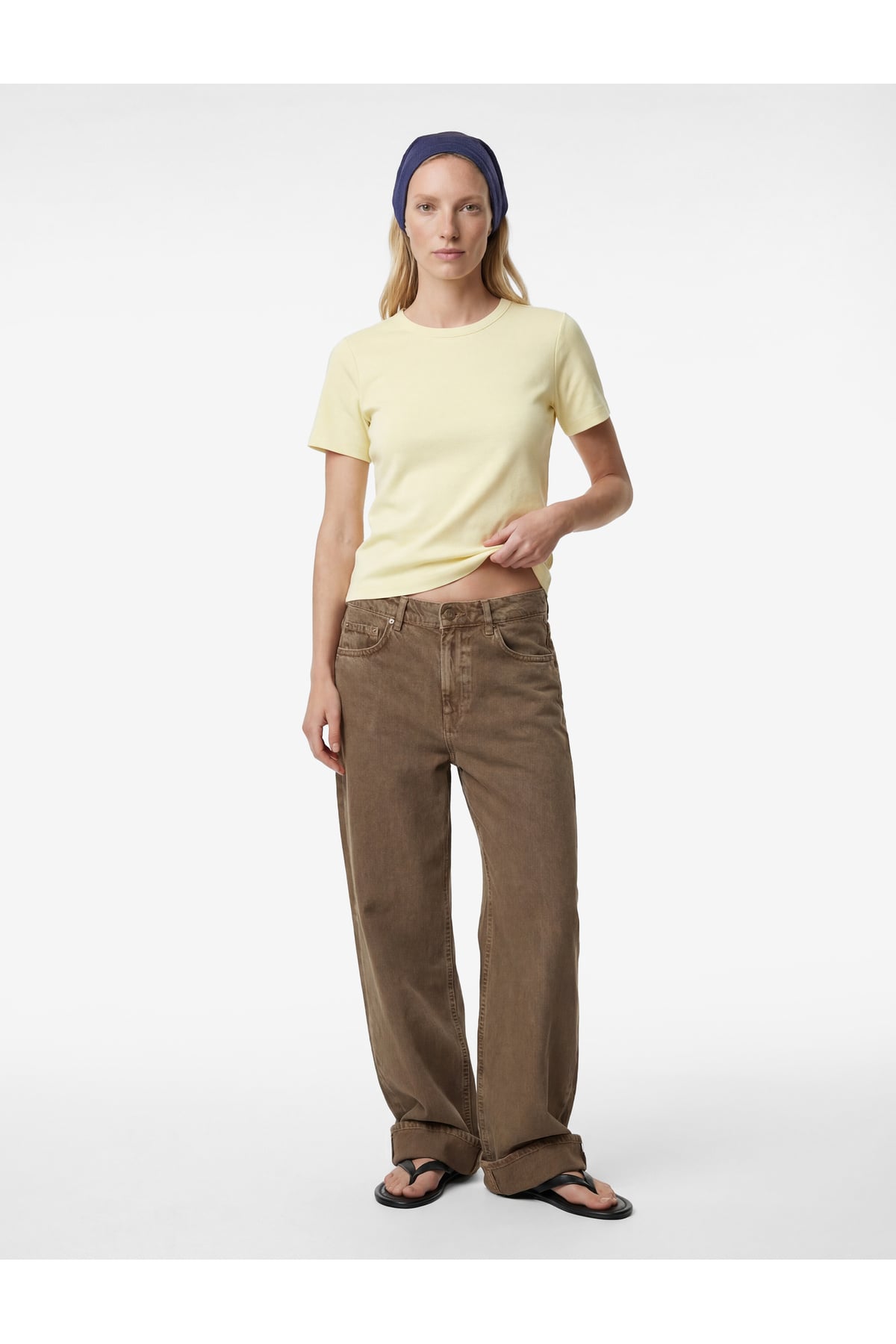 Slim Fit Pamuklu Kısa Kollu Bisiklet Yaka Basic Tişört