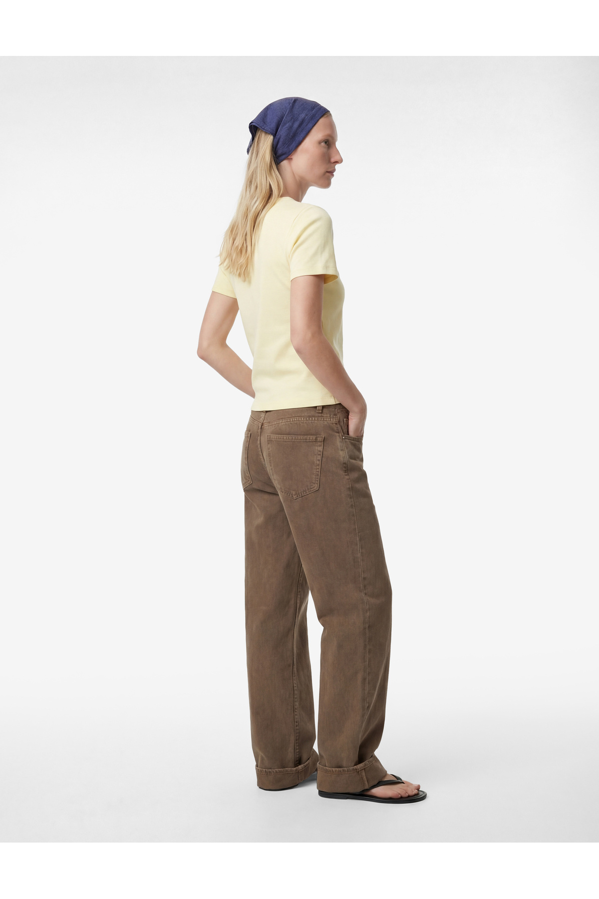 Slim Fit Pamuklu Kısa Kollu Bisiklet Yaka Basic Tişört