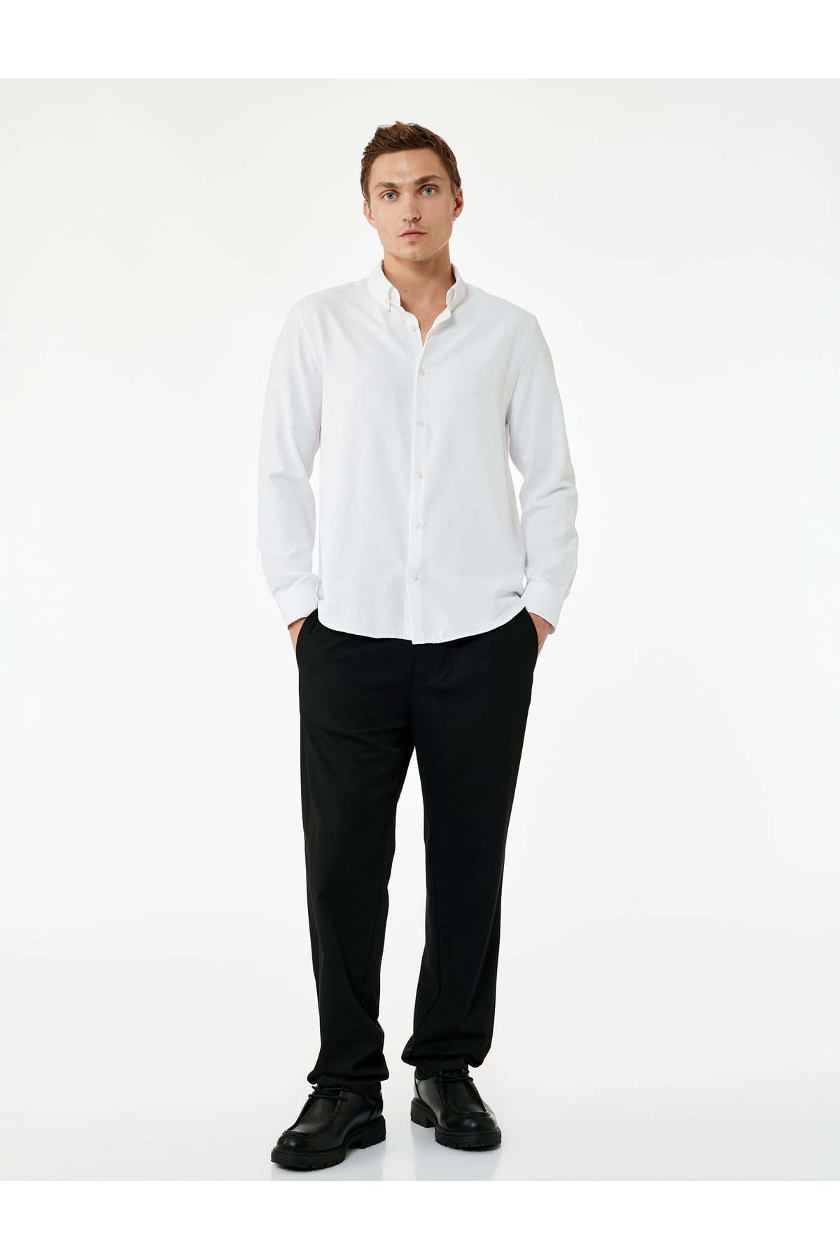 Slim Fit Uzun Kollu Düğmeli Klasik Yaka Gömlek