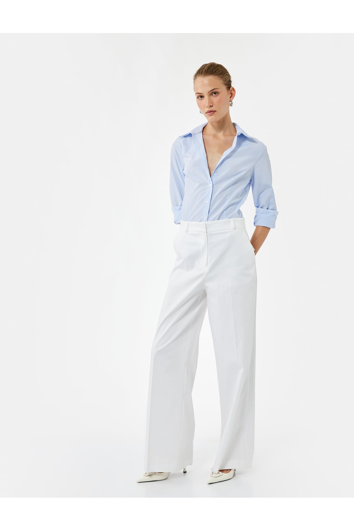 Slim Fit Uzun Kollu Klasik Yaka Çizgili Gömlek