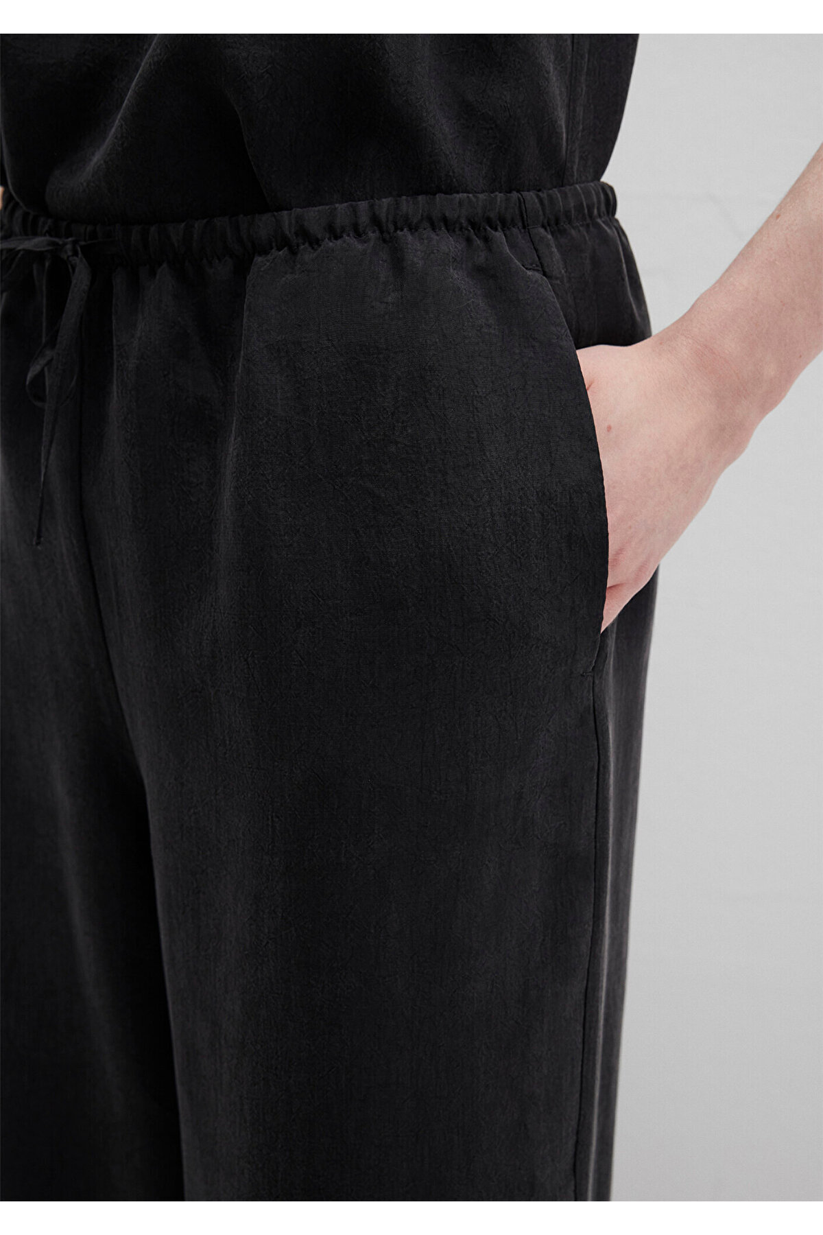 Soft-Premium Beli Bağcıklı Antrasit Liyosel Pantolon 1011023-70087