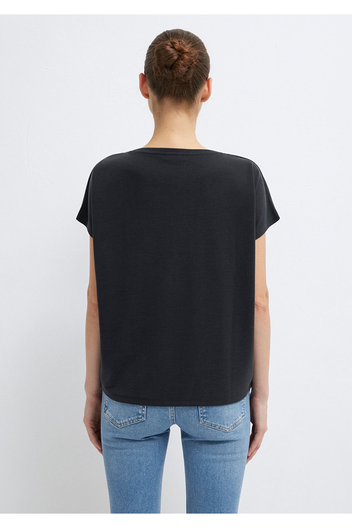 Soft-Premium Siyah (TENCEL™) Modal Karışımlı Basic Tişört Loose Fit / Bol Rahat Kesim 167245-900