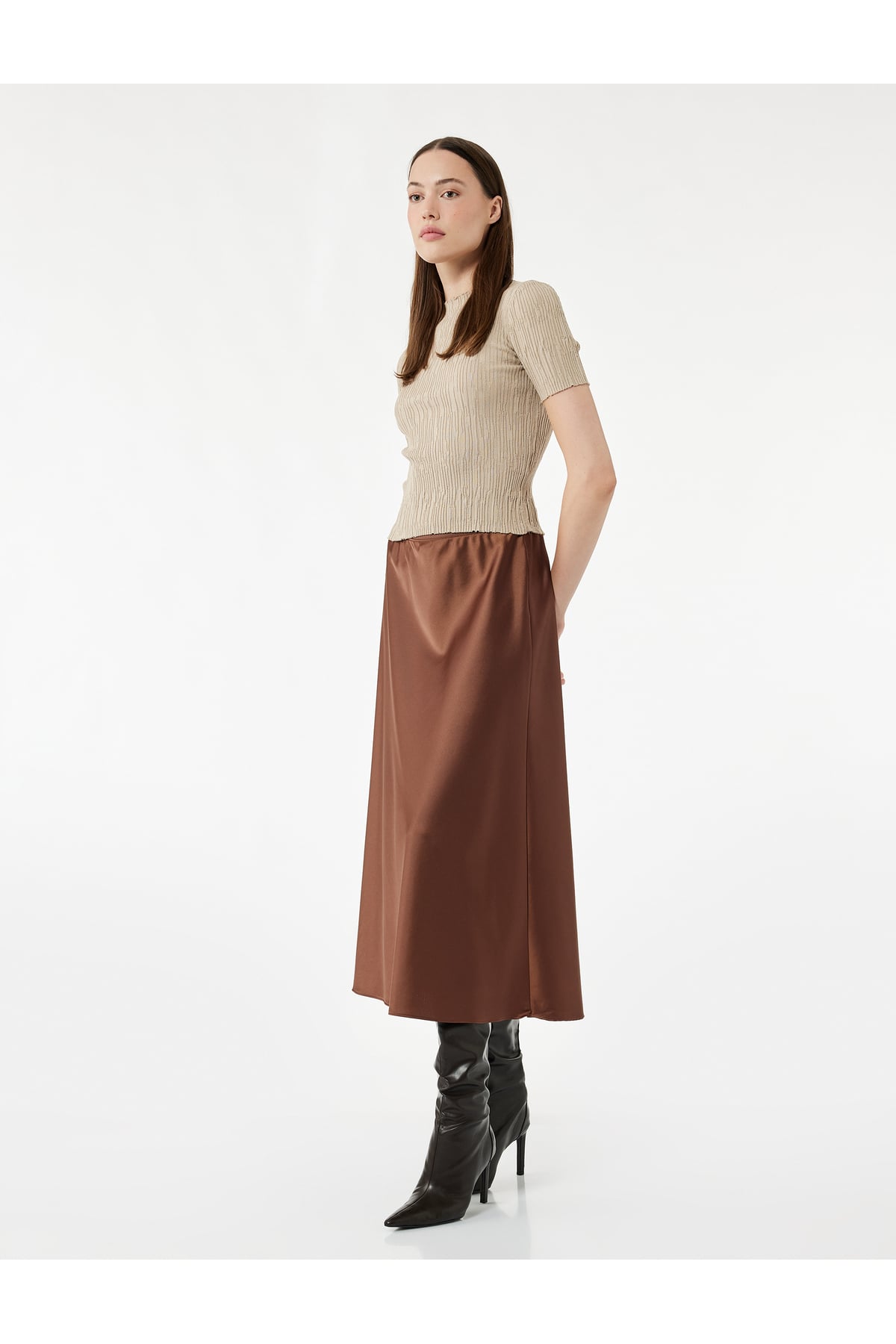 Standart Bel Regular Fit Saten Midi Etek