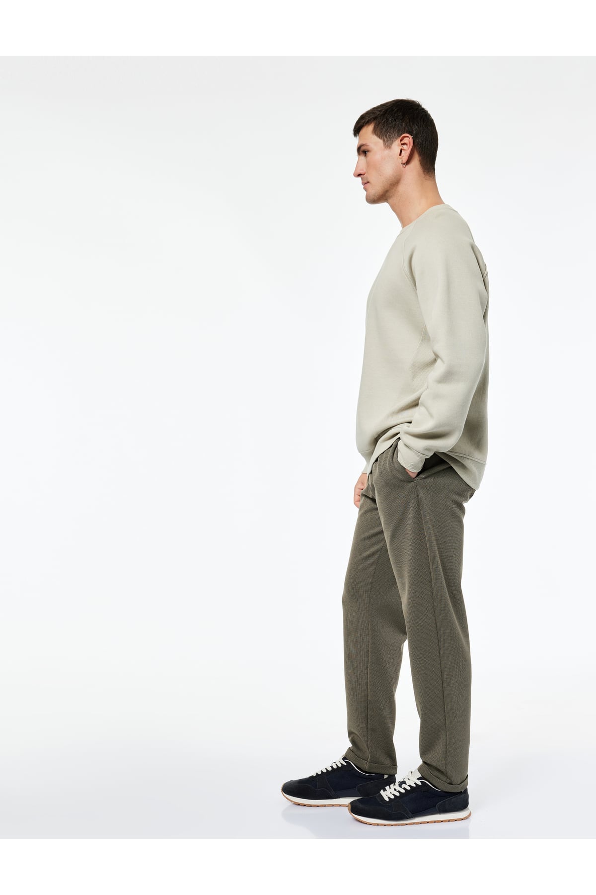 Straight Fit Pike Kumaş Cep Detaylı Rahat Kesim Beli Bağcıklı Pantolon