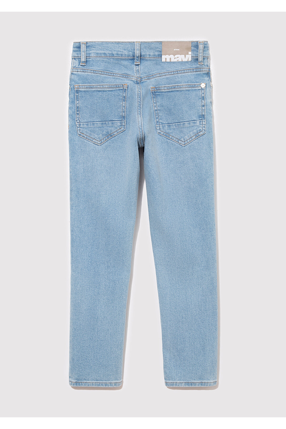 Tom Bleach Blue