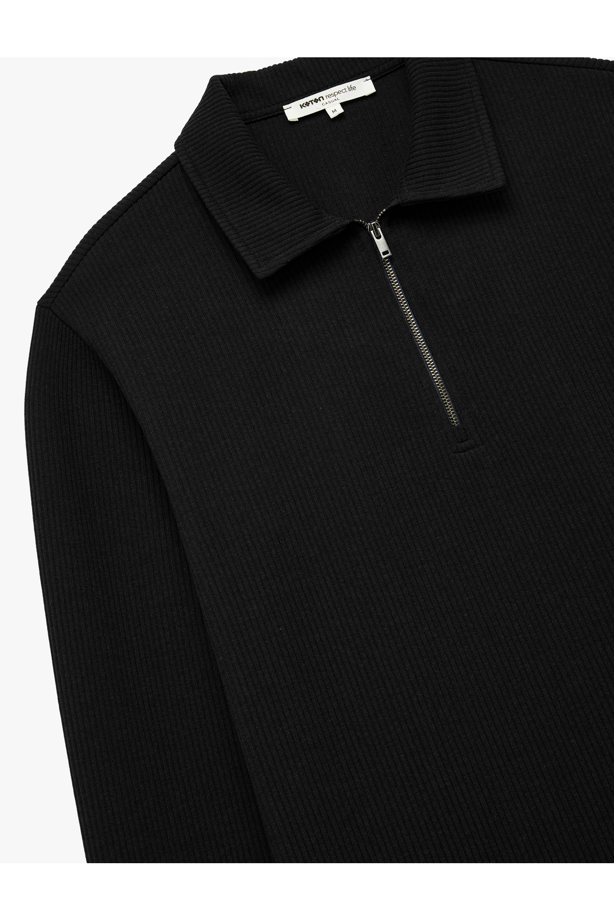 Uzun Kollu Basic Dokulu Yarım Fermuarlı Polo Yaka Sweatshirt