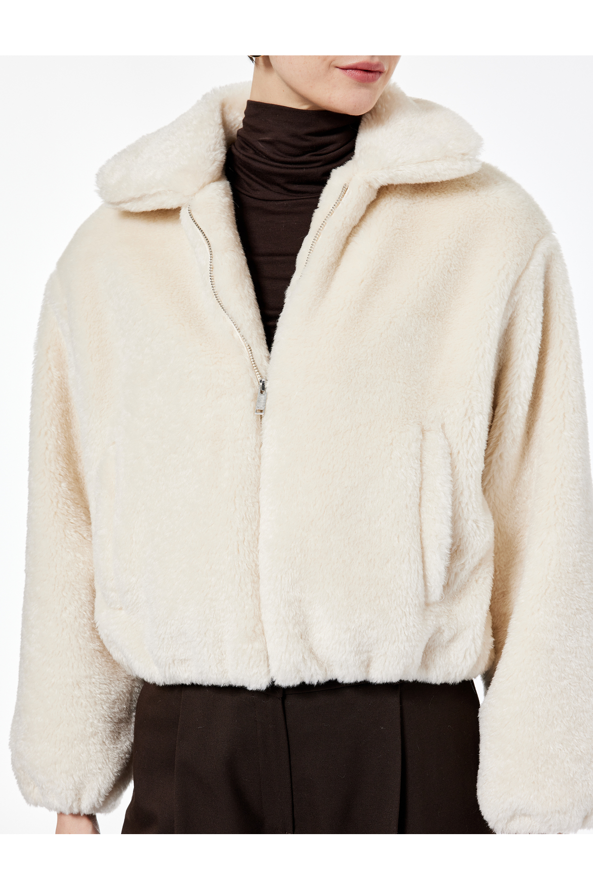 Uzun Kollu Cepli Fermuarlı Crop Peluş Bomber Ceket