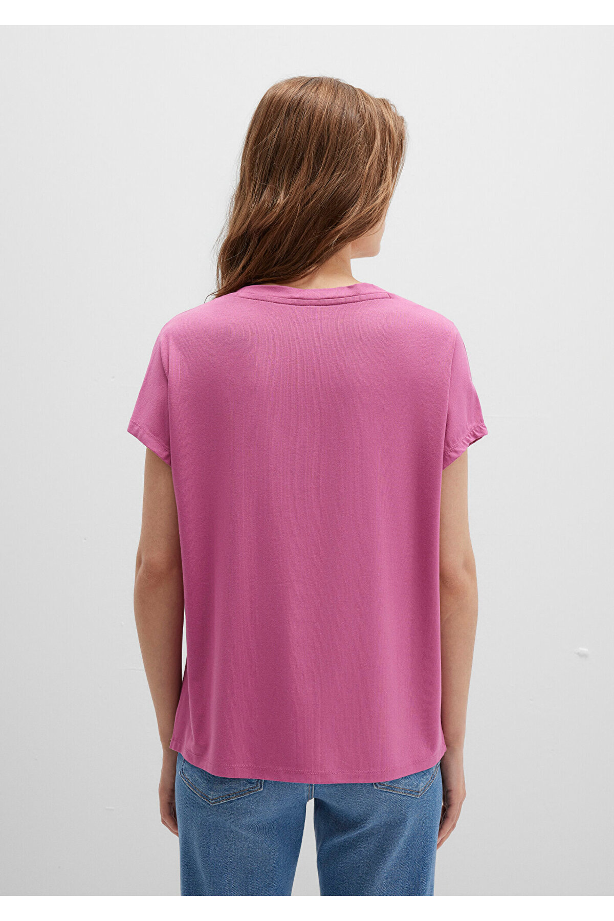 V Yaka Pembe Basic Viskoz Tişört Regular Fit / Normal Kesim 167714-70955