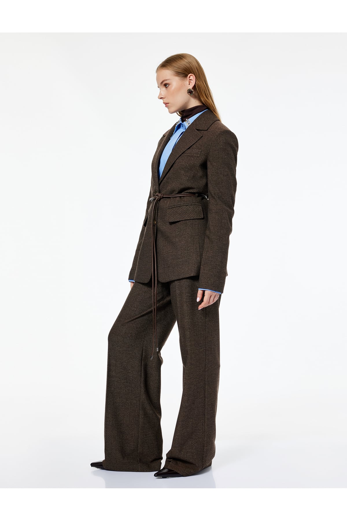 X Melis Ağazat - Regular Fit Geniş Paça Kumaş Pantolon